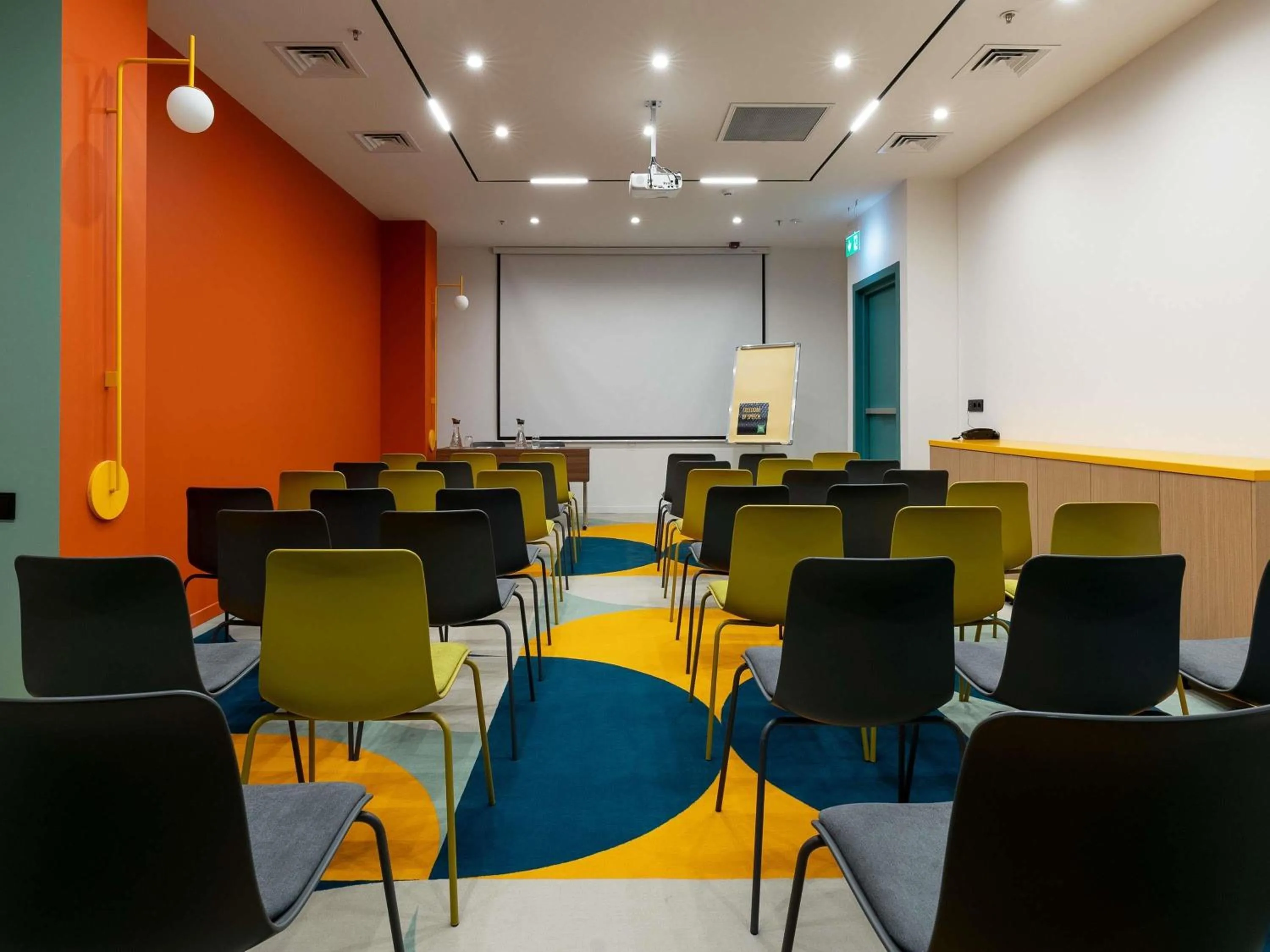 Meeting/conference room in ibis Styles Old Tbilisi