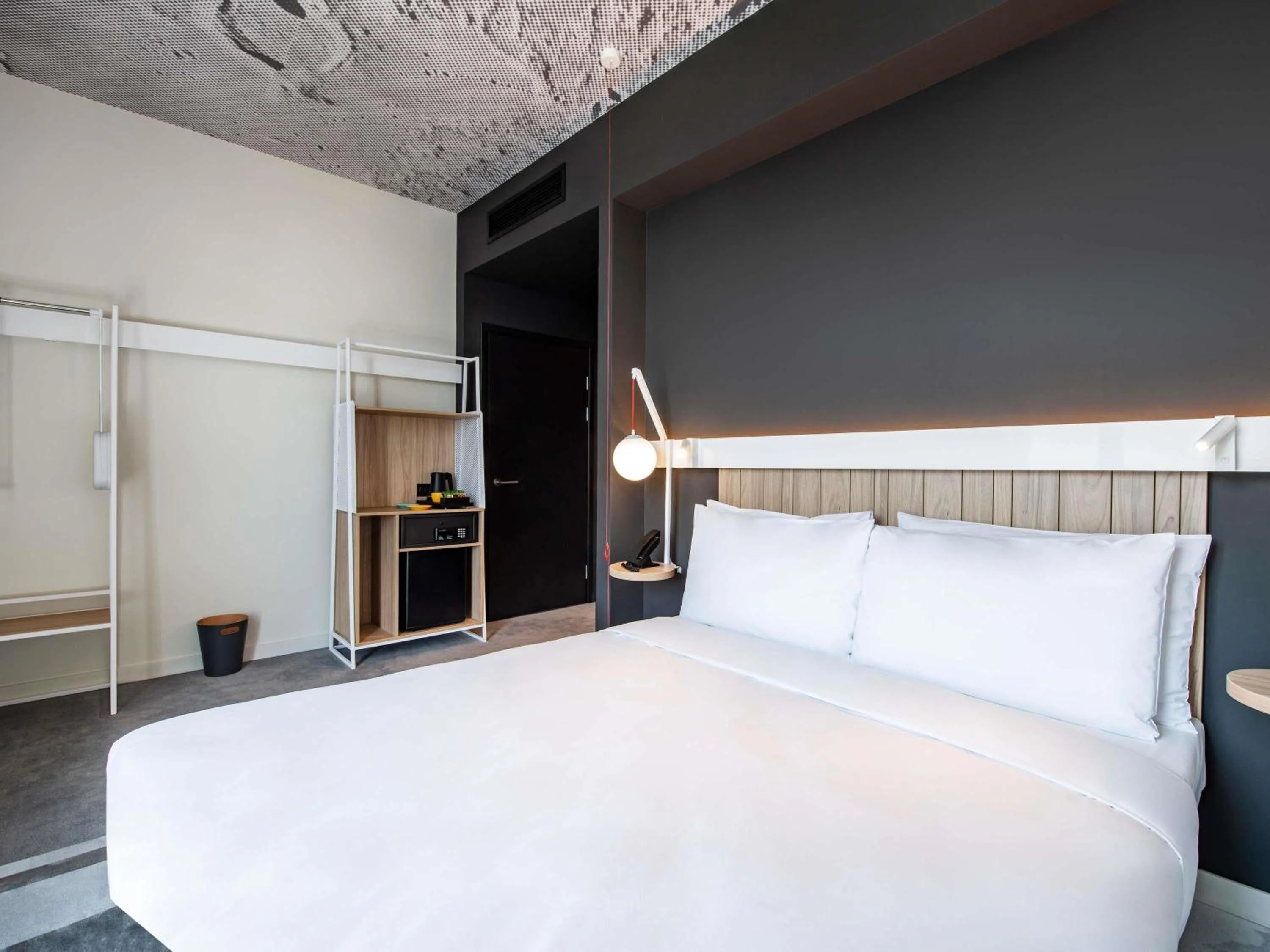 Bedroom, Bed in ibis Tbilisi City