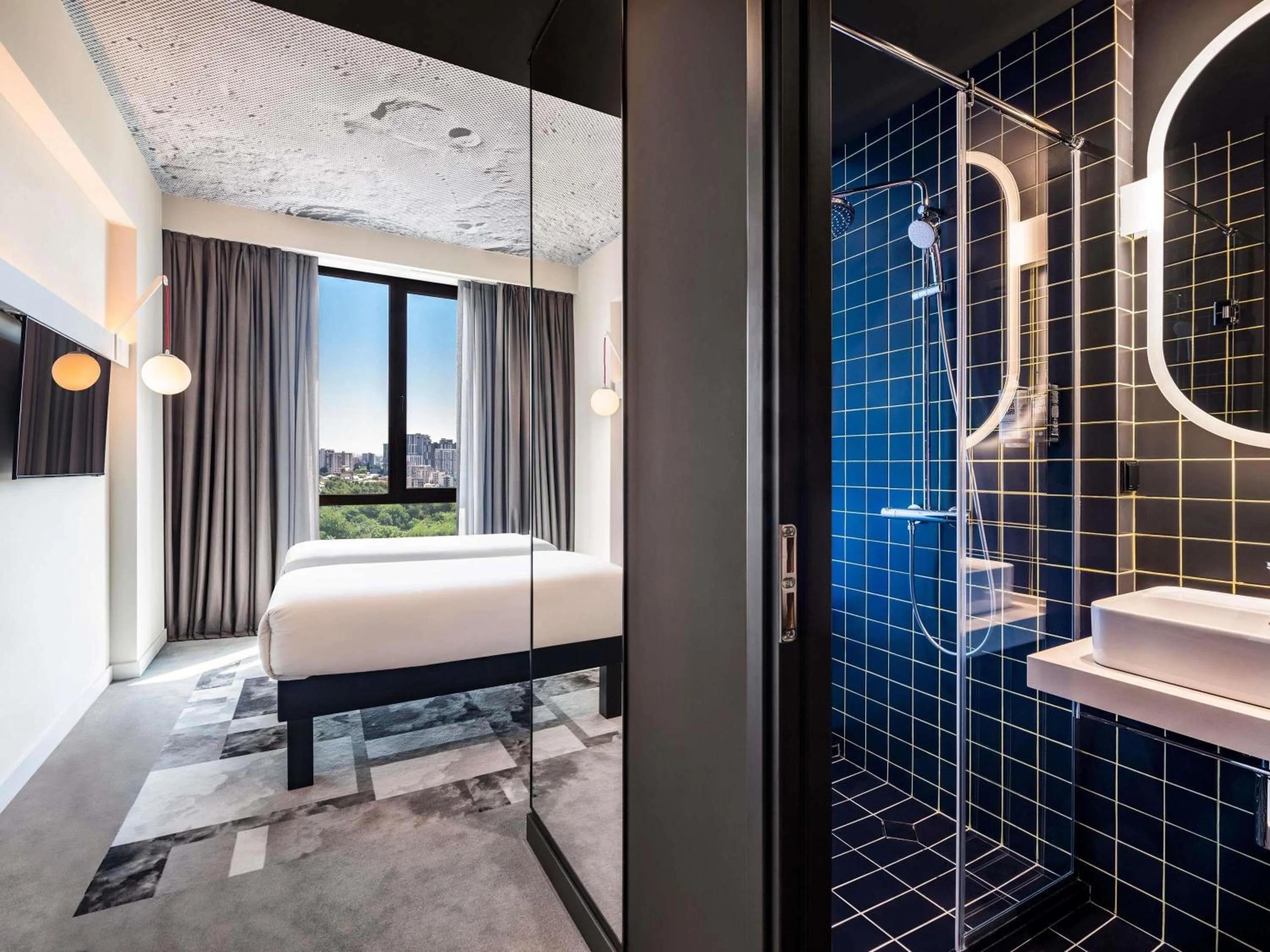 Bedroom, Bed in ibis Tbilisi City