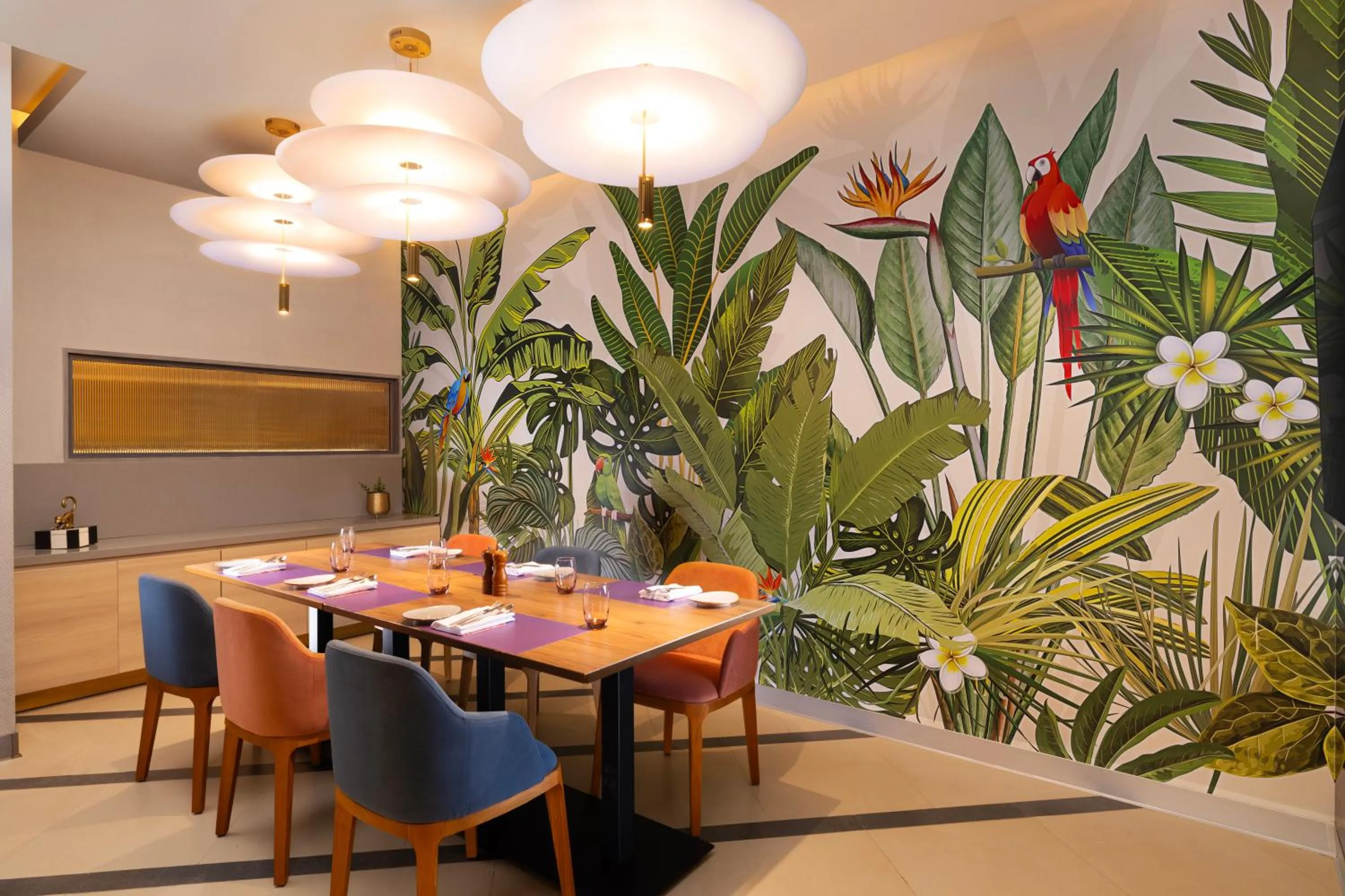 Dining area in ibis Styles Mysuru