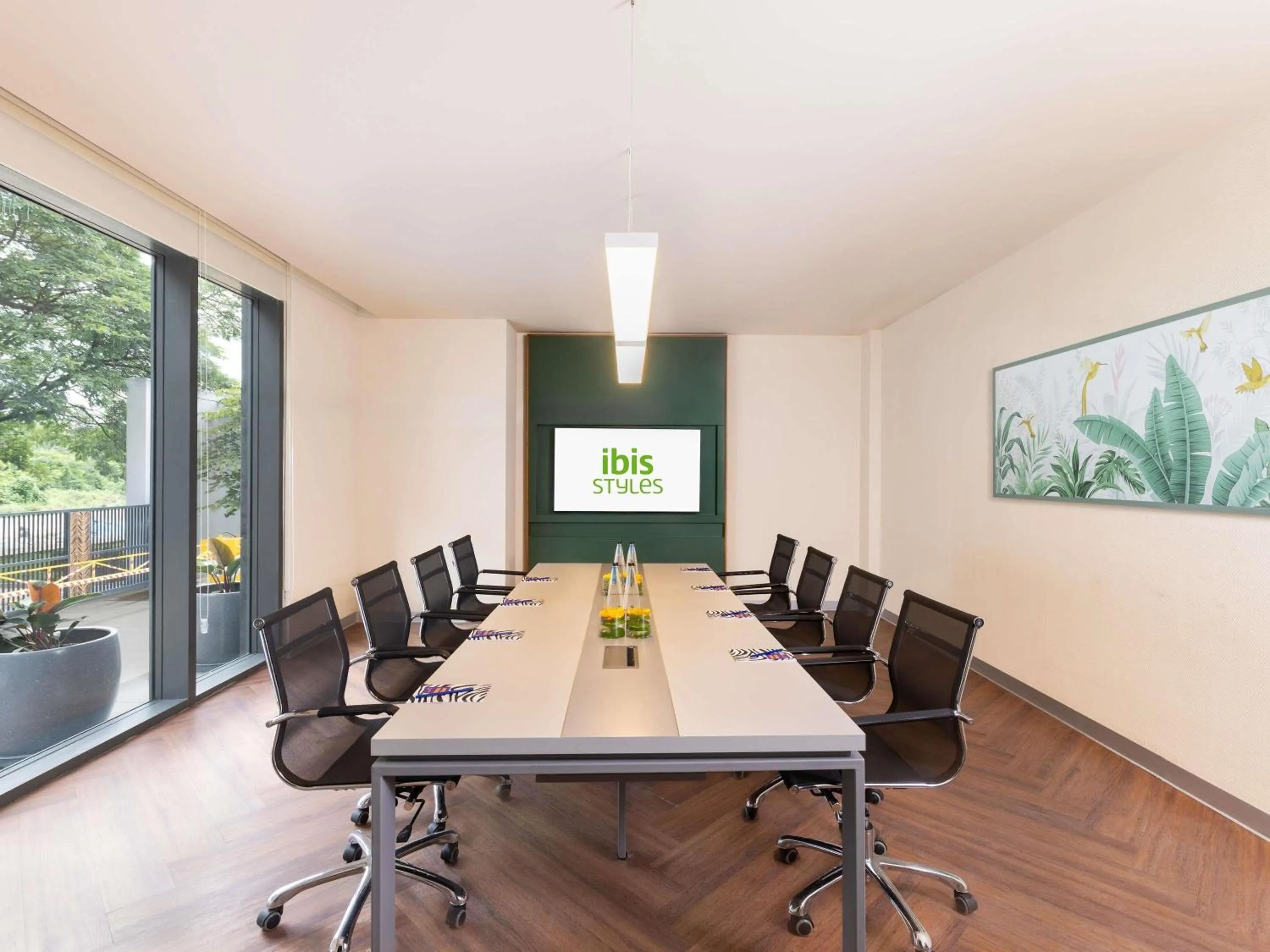 Meeting/conference room in ibis Styles Mysuru