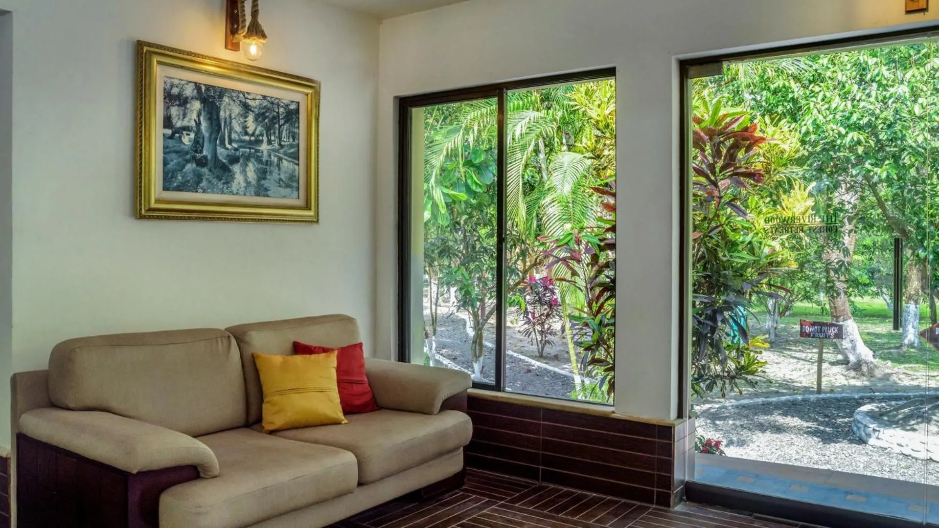 Lobby or reception in The Riverwood Forest Retreat Dooars - fully vaccinated staff