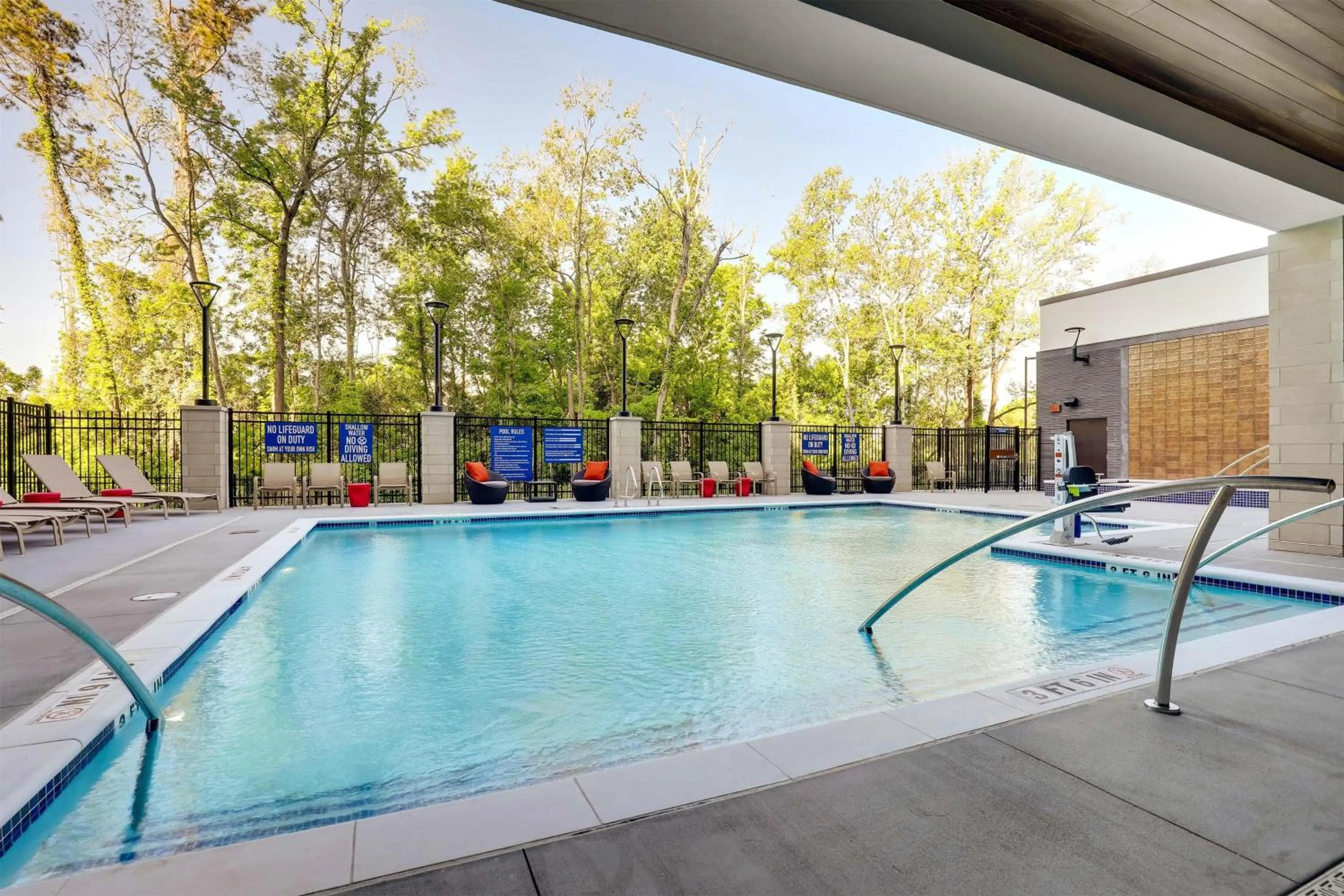 Pool view in Drury Plaza Hotel North Charleston