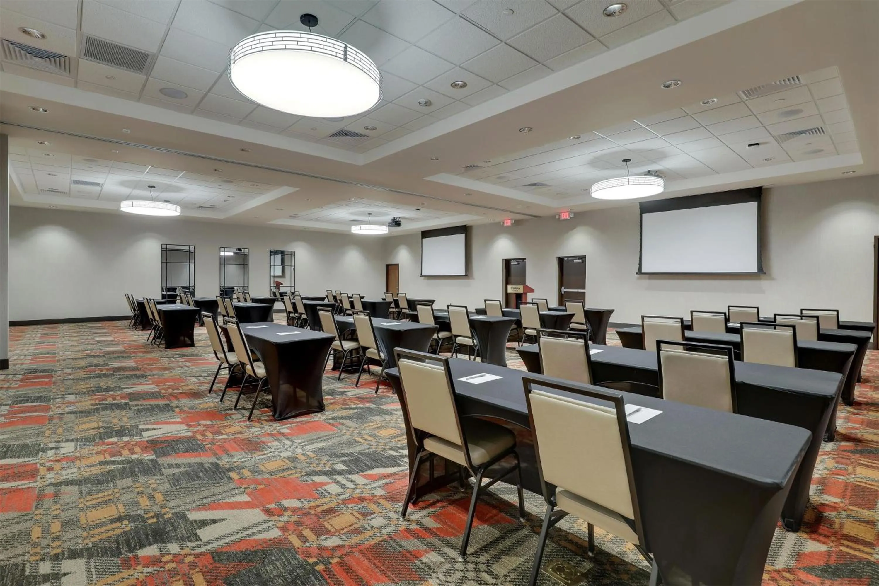 Meeting/conference room in Drury Plaza Hotel North Charleston