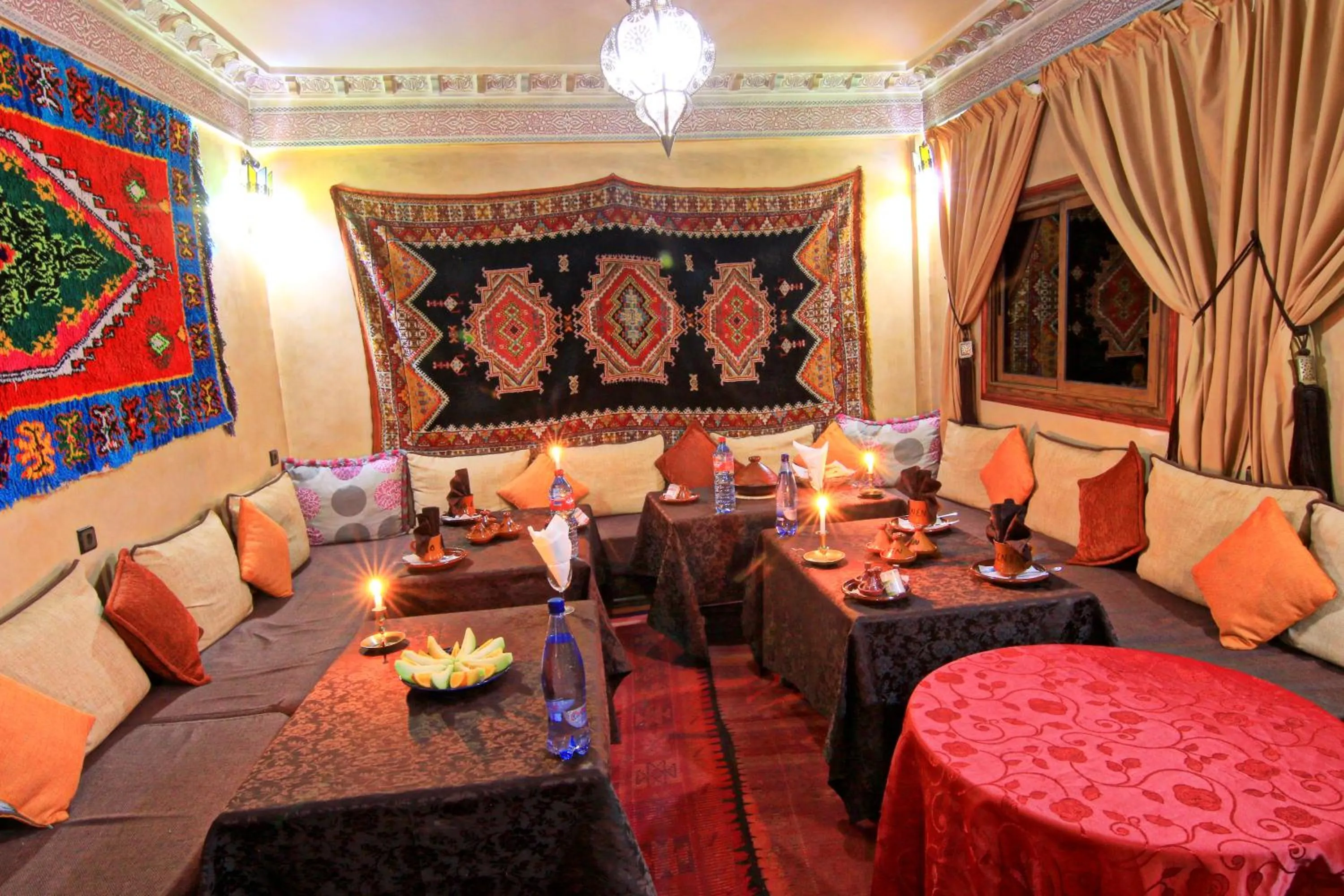 Meals in Atlas Prestige