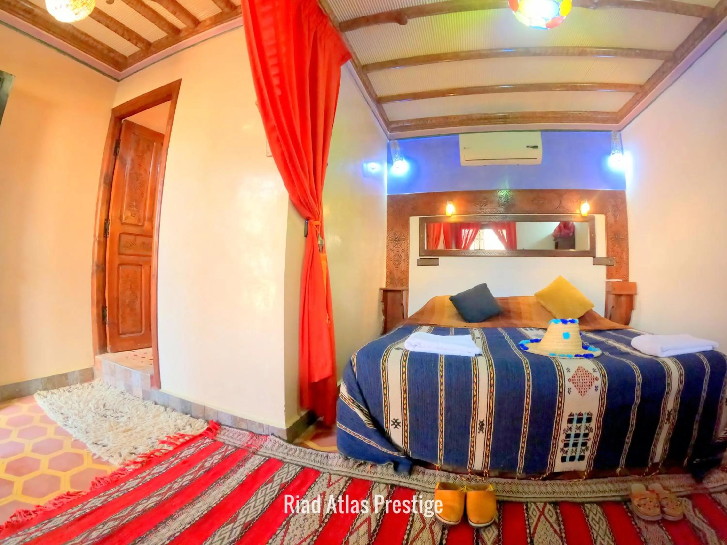 Bed in Atlas Prestige