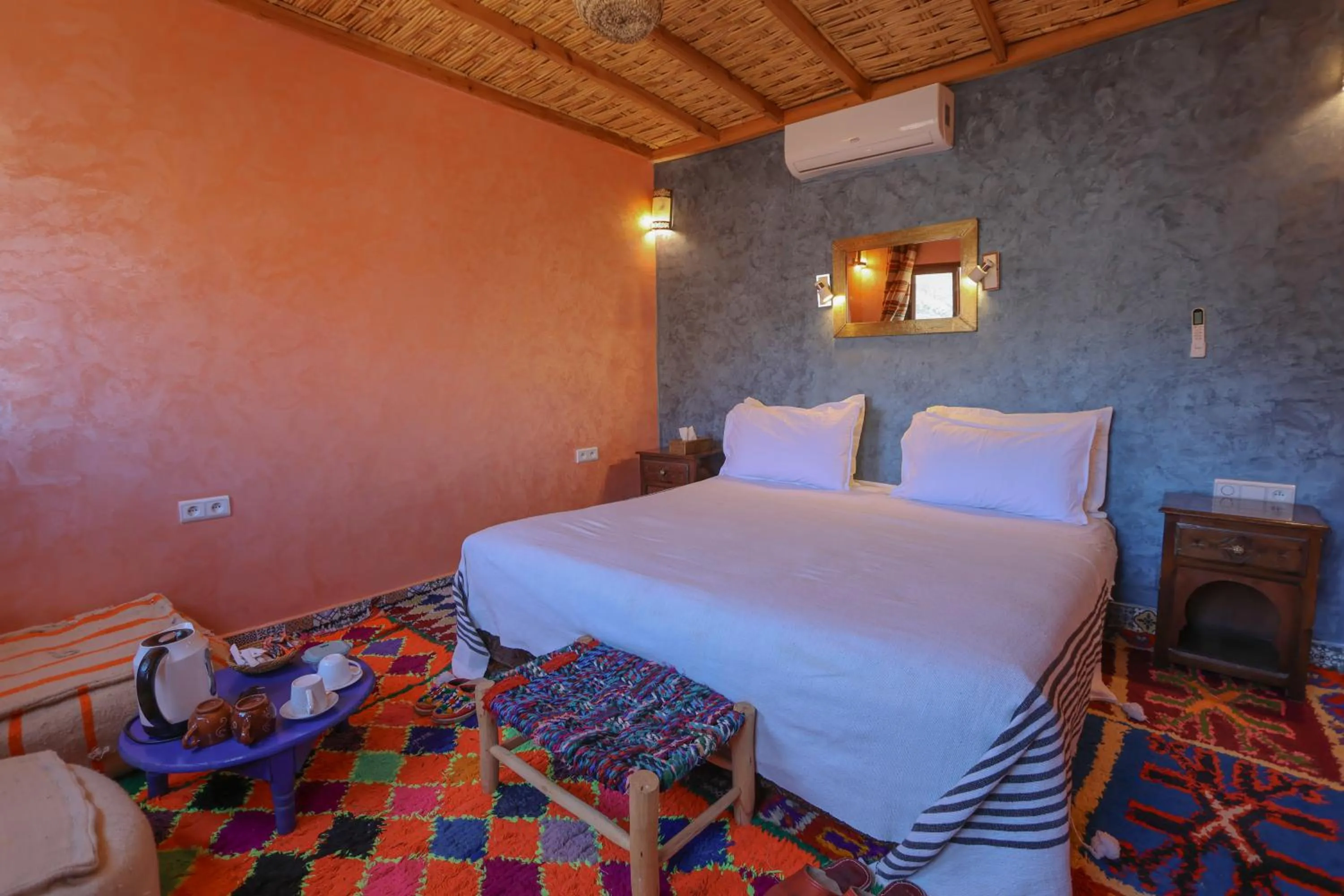 Bed in Atlas Prestige