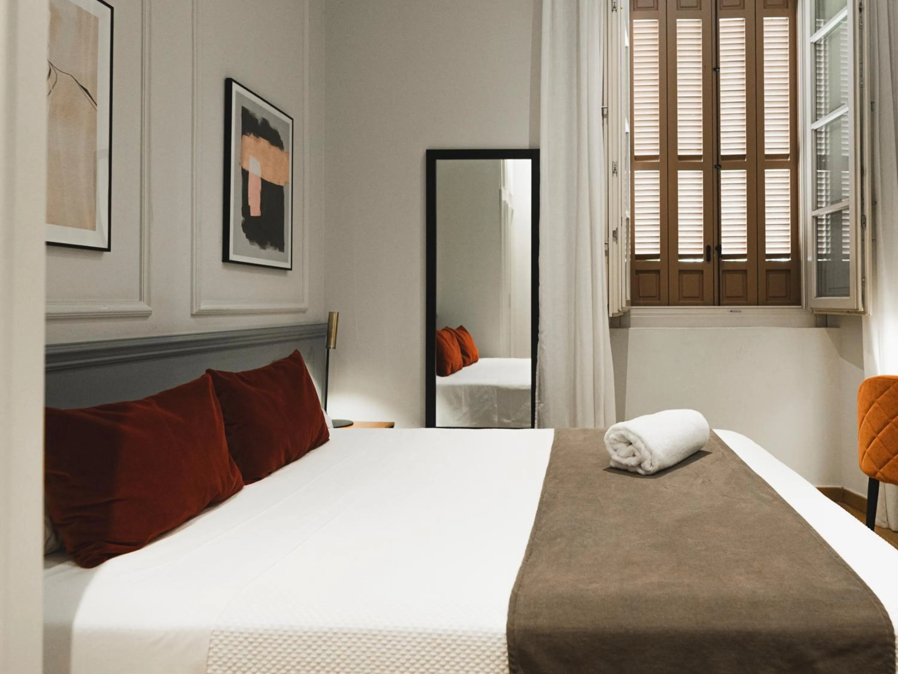 Bed in Alcazaba Premium Hotel