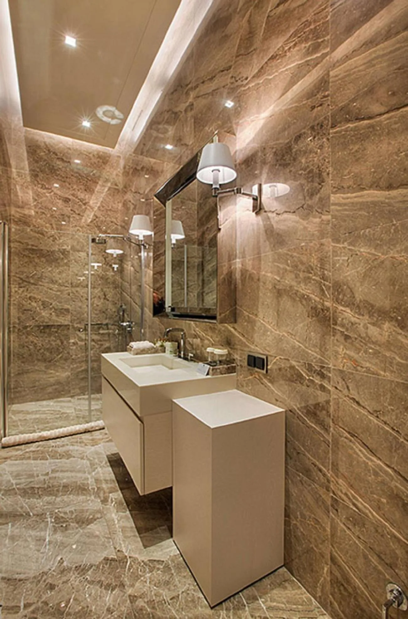 Shower in Kemer Country Hotel İstanbul