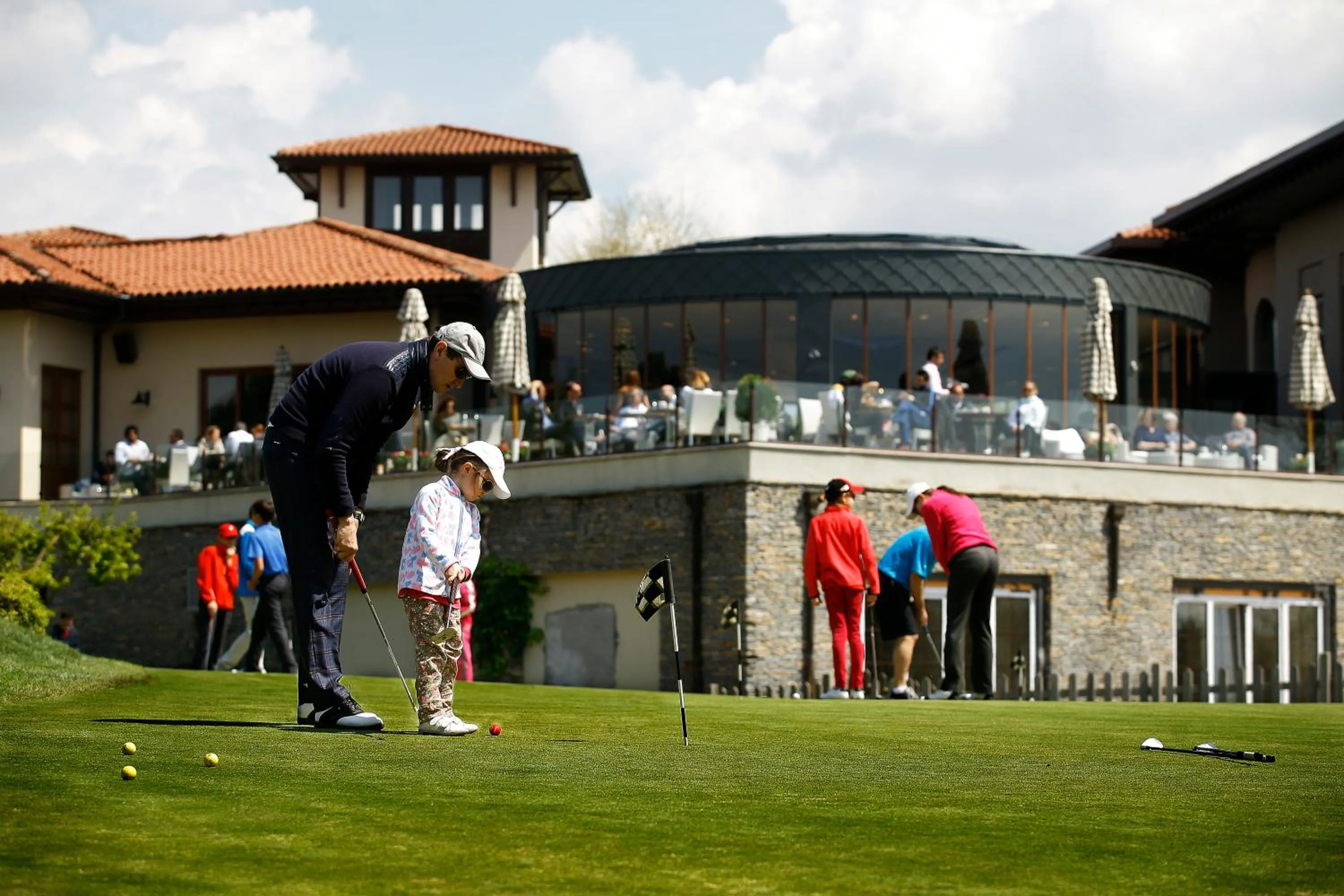 Patio in Kemer Country Hotel İstanbul