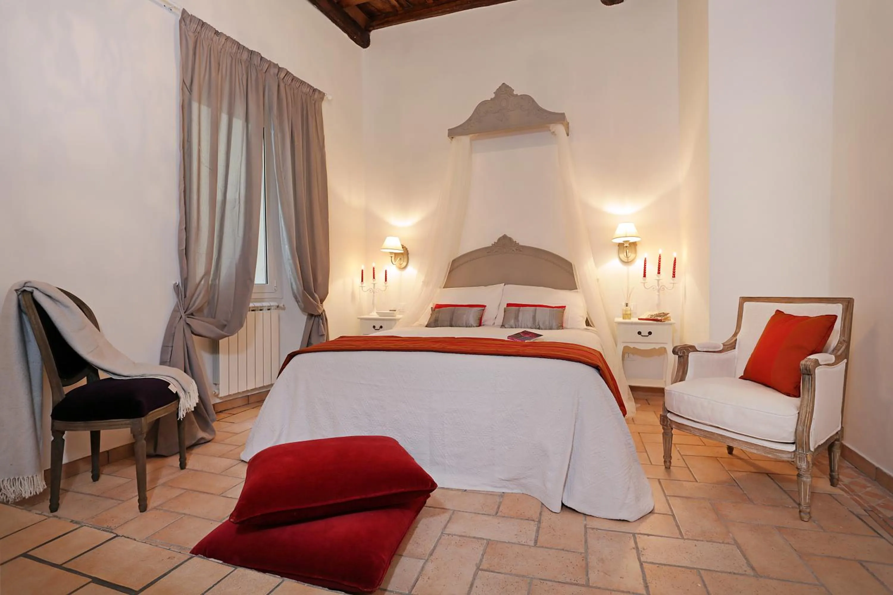 Bedroom, Bed in Madonna de' Monti Suites