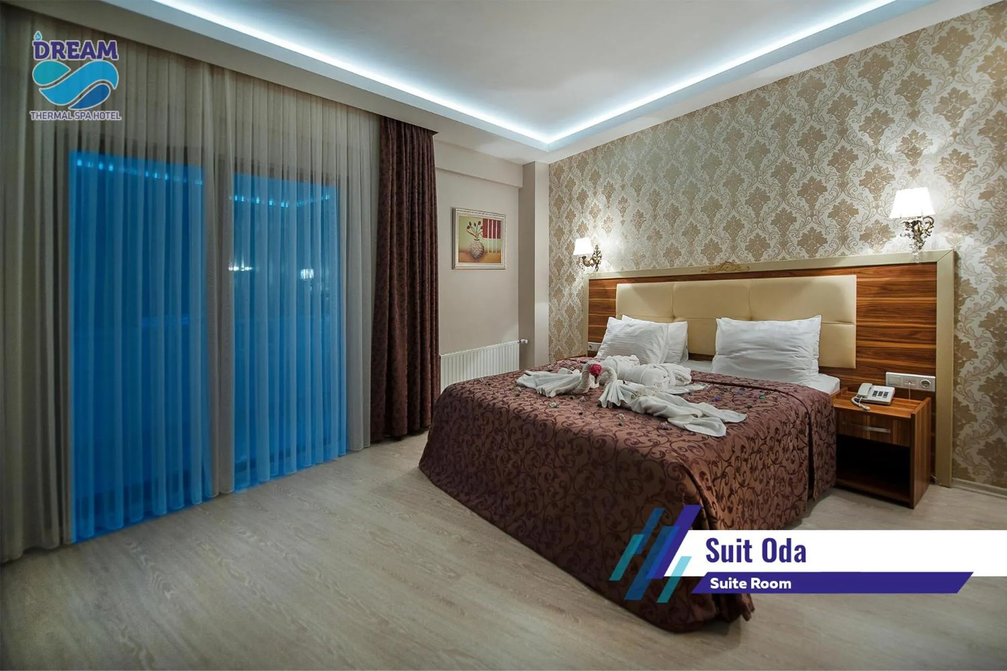 Bed in Zir Dream Thermal & Spa Hotel