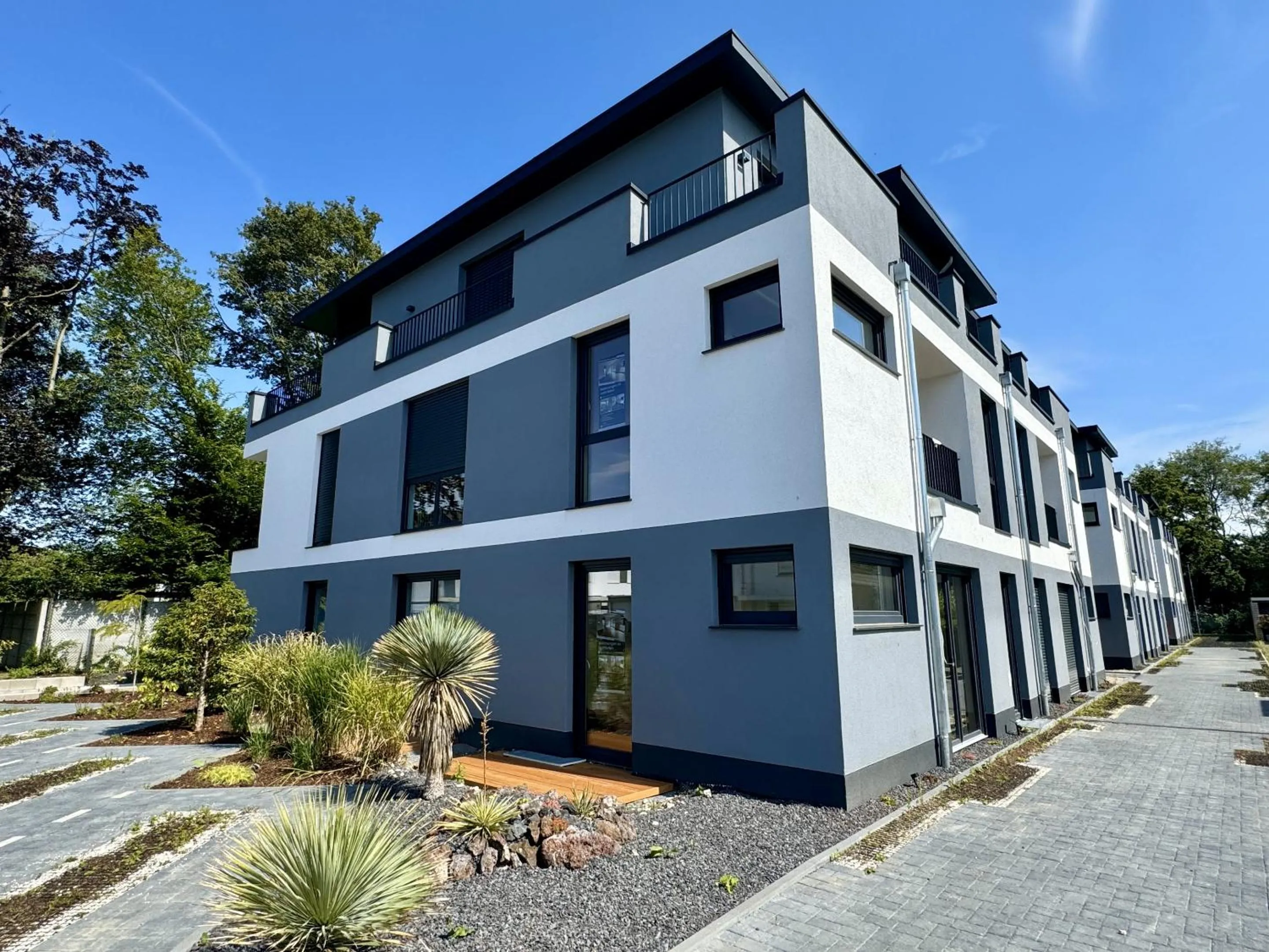 Property building in THE WOS Apartments