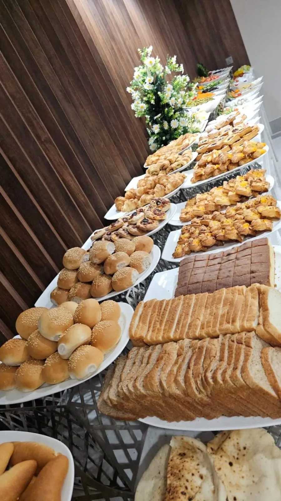 Restaurant/places to eat in Nasamat Makkah Hotel