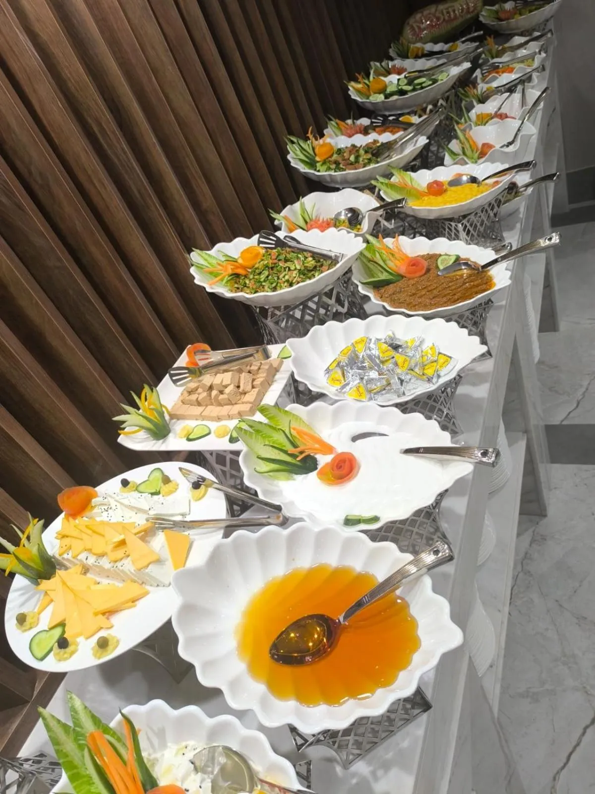 Buffet breakfast in Nasamat Makkah Hotel