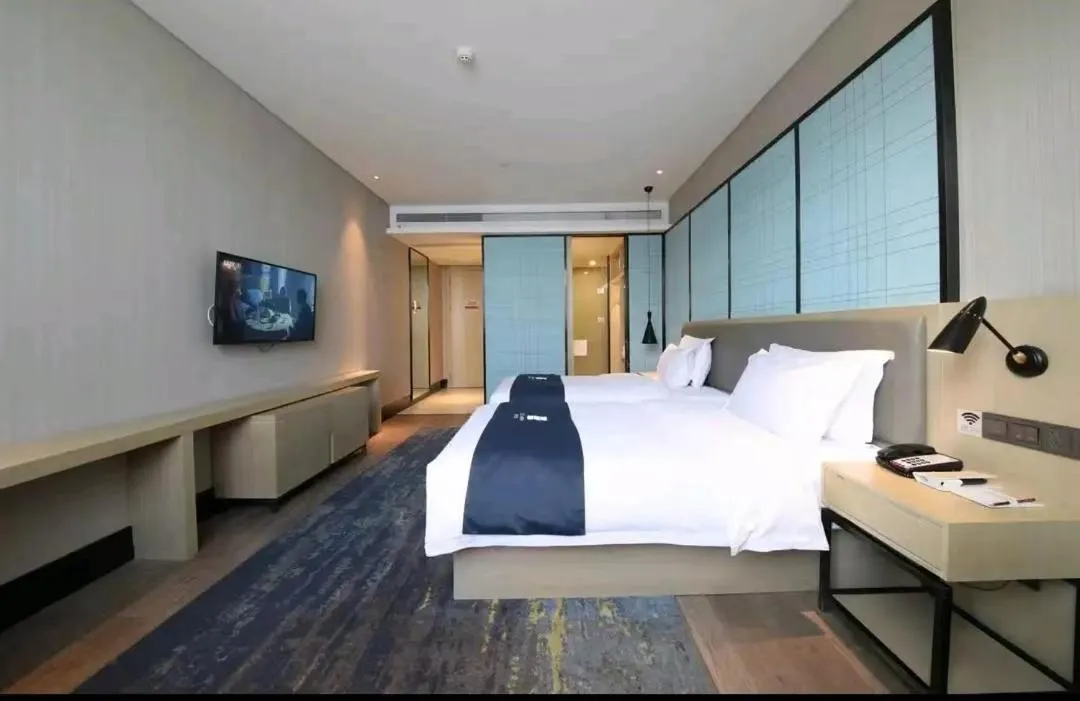 Echarm Hotel Fengcheng Fengshui Lake