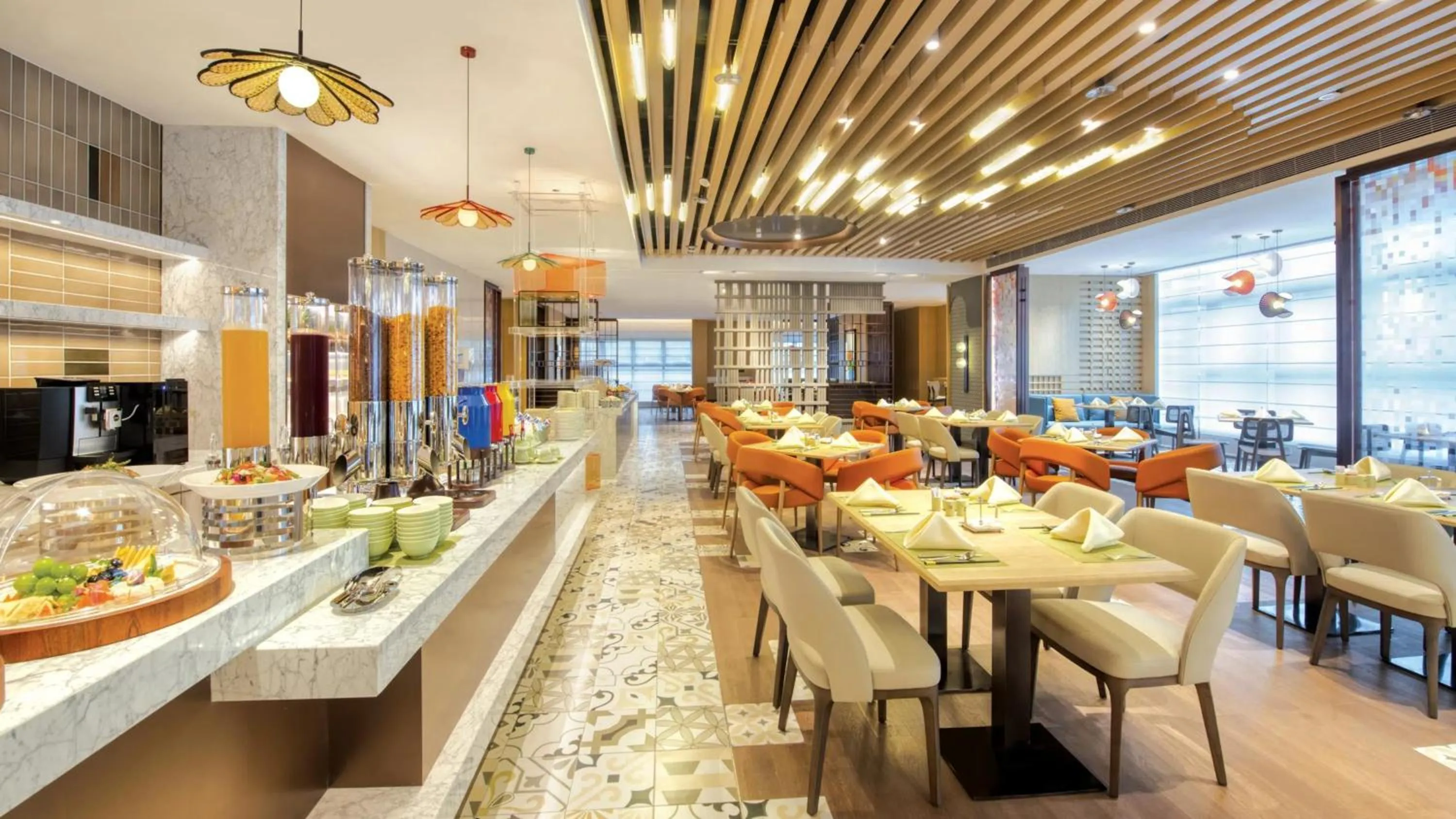 Restaurant/places to eat in Holiday Inn Shenzhen Nanshan by IHG