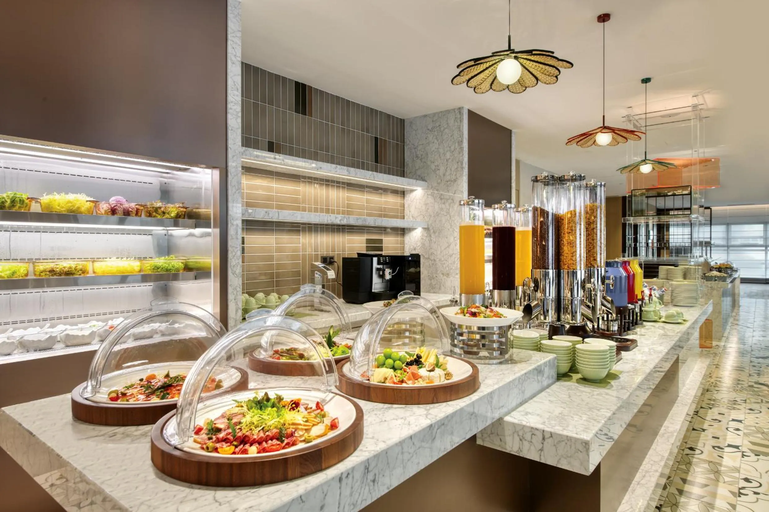 Restaurant/places to eat in Holiday Inn Shenzhen Nanshan by IHG