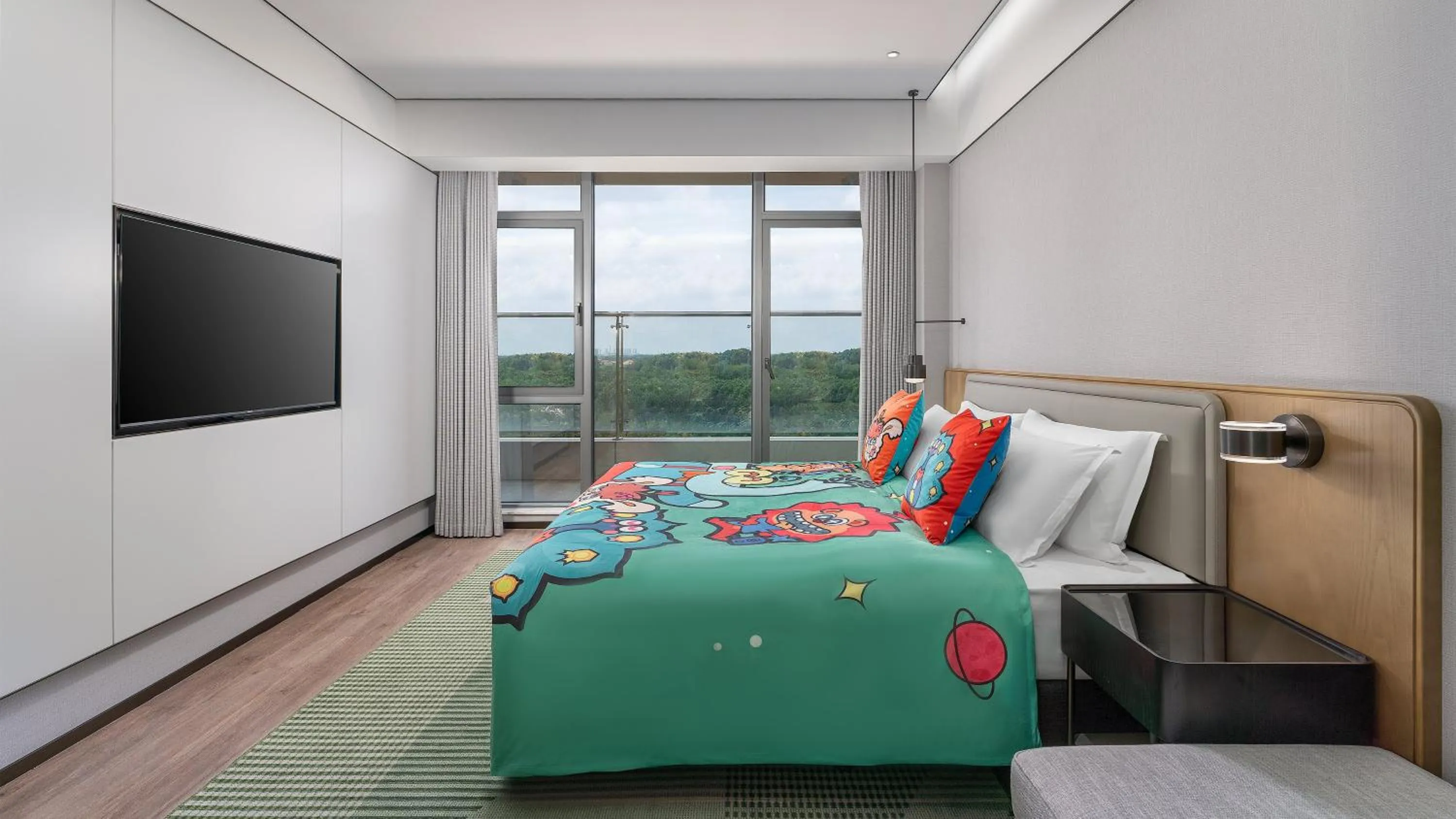 Bedroom, Bed in Holiday Inn Wuhan Houguan Lake by IHG