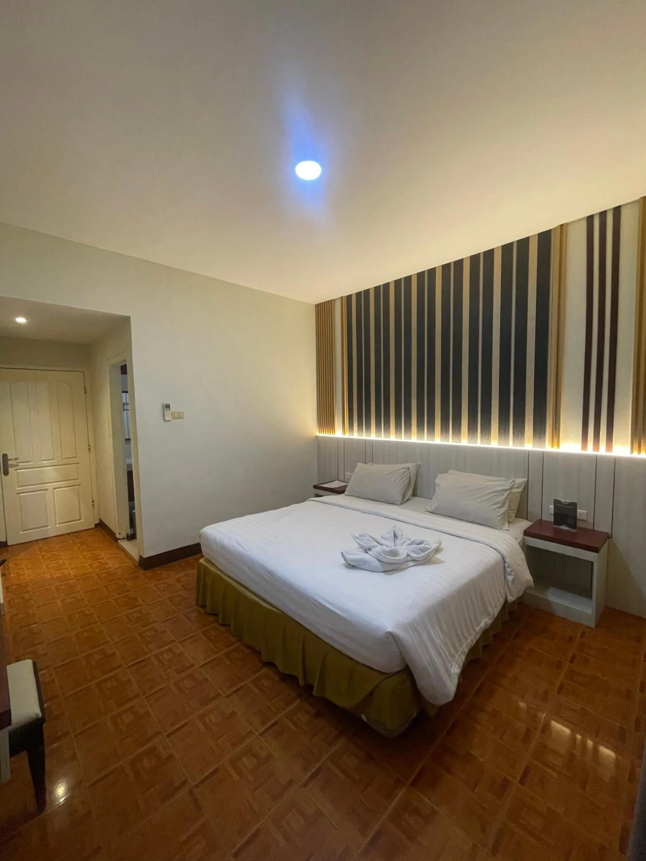 Bedroom, Bed in Soeltan Luxe Hotel Lampung