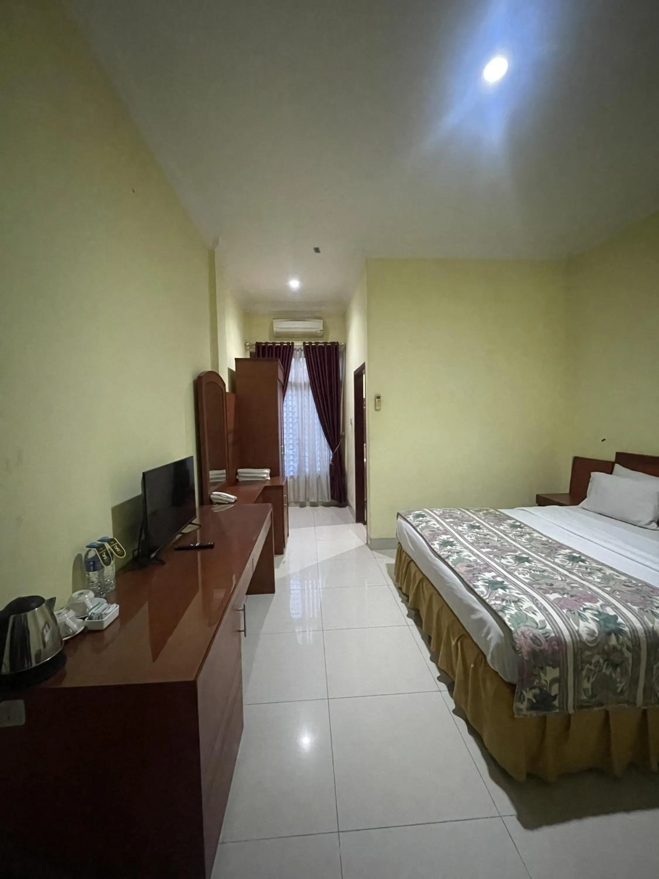 Bedroom, Bed in Soeltan Luxe Hotel Lampung