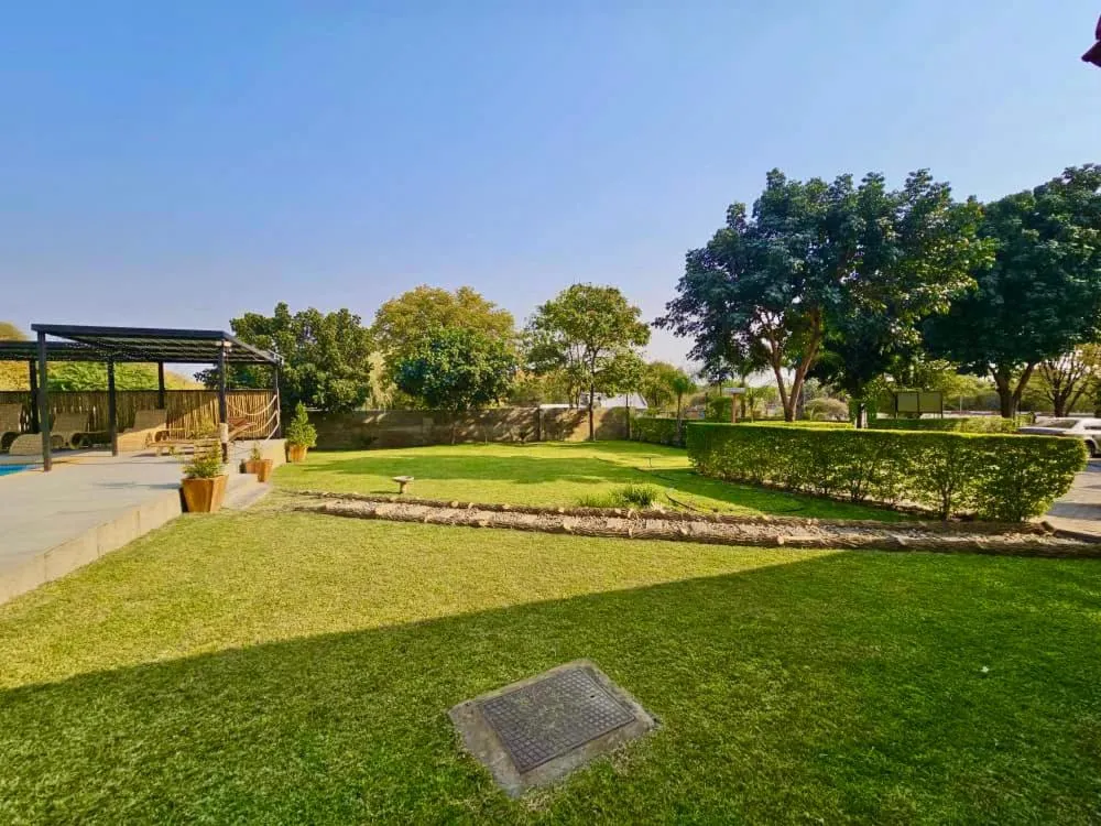 Garden view in Maun Executive Inn