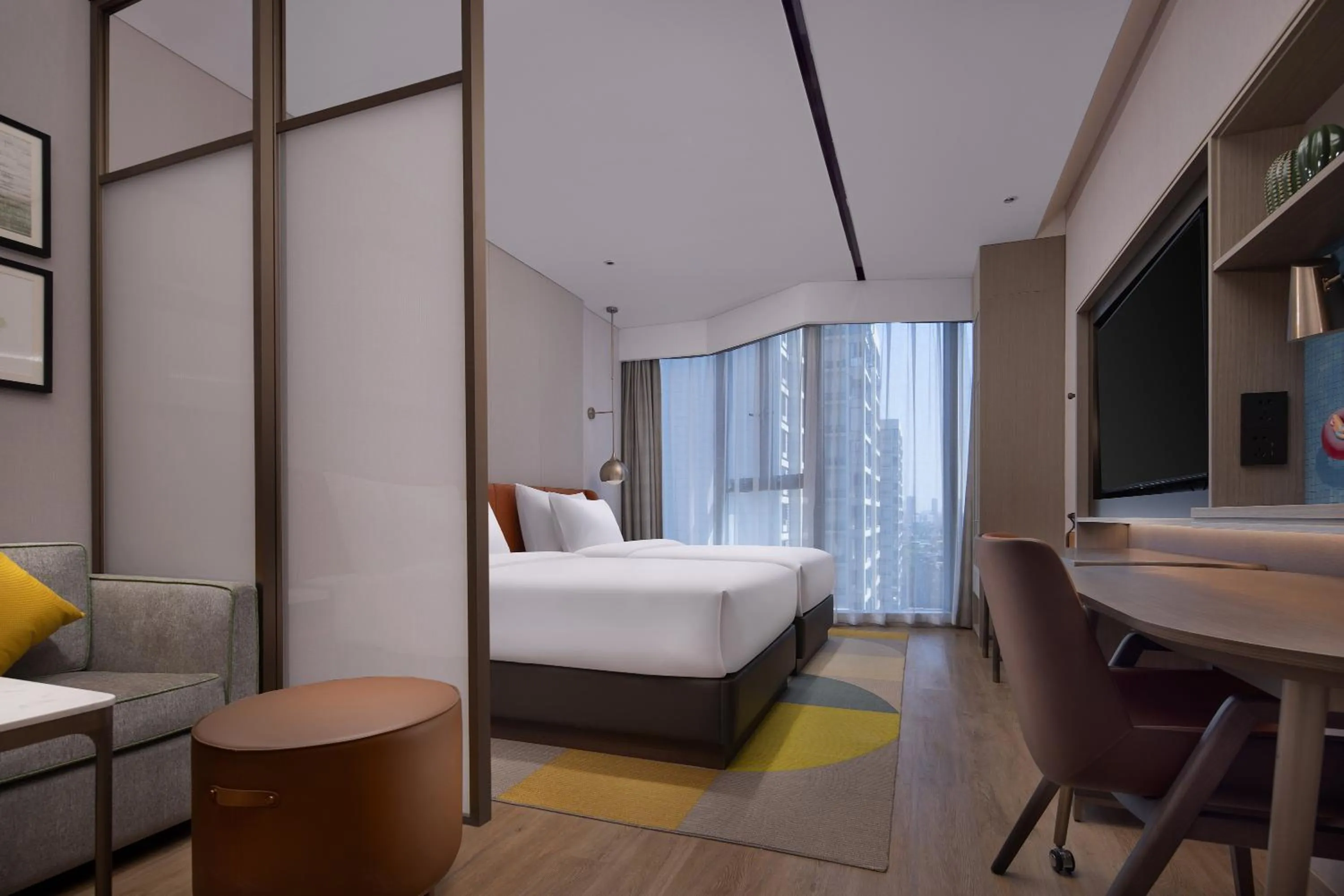 Photo of the whole room, Bed in Home2 by Suite Wuhan Qingshan