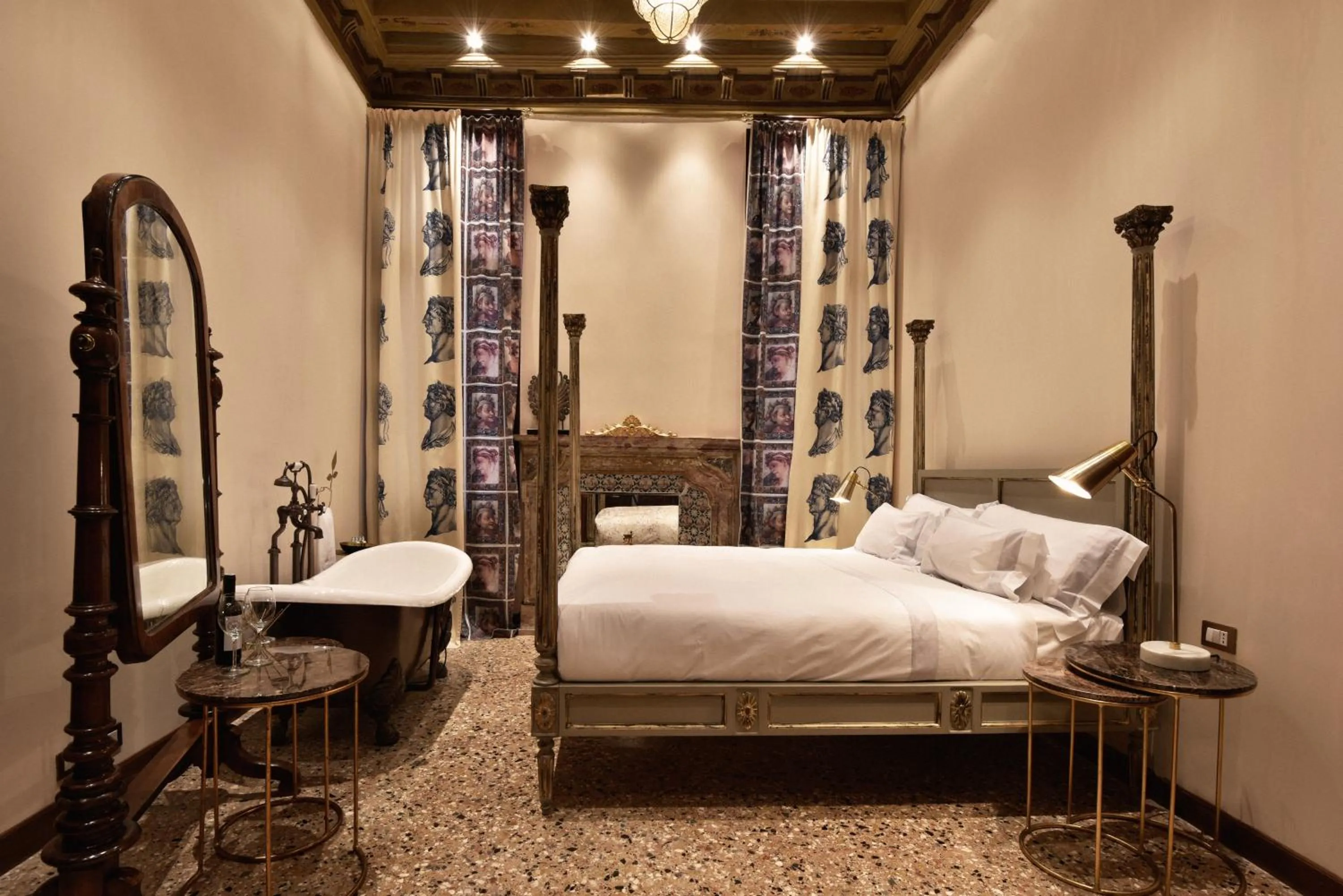 Bed in Hotel Heureka