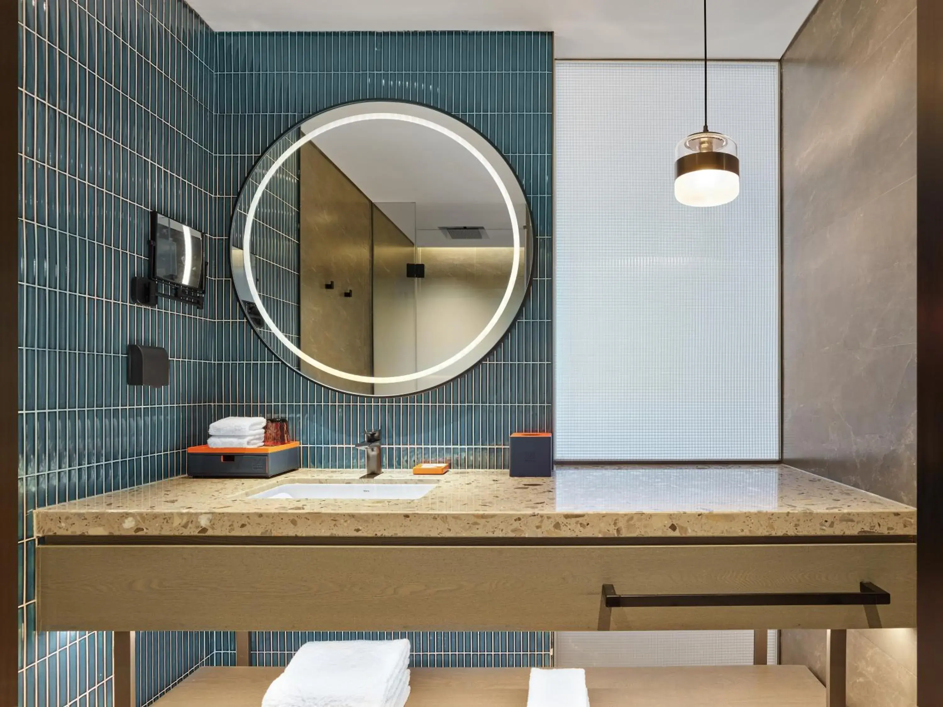 Standard King Room with City View in Four Points by Sheraton Changzhou Economic Development Zone Standard King Room with City View in Four Points by Sheraton Changzhou Economic Development Zone