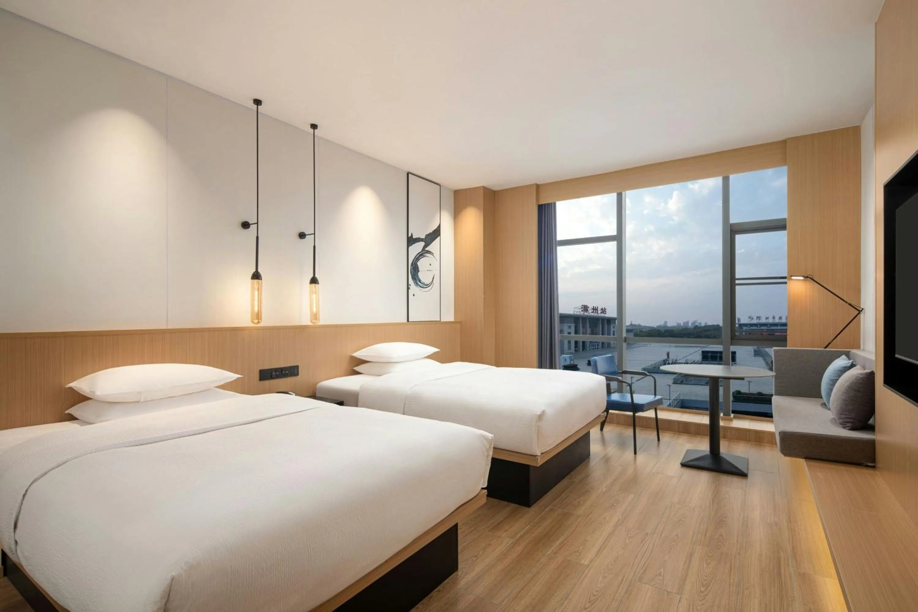 Photo of the whole room, Bed in Fairfield by Marriott Chuzhou Railway Station