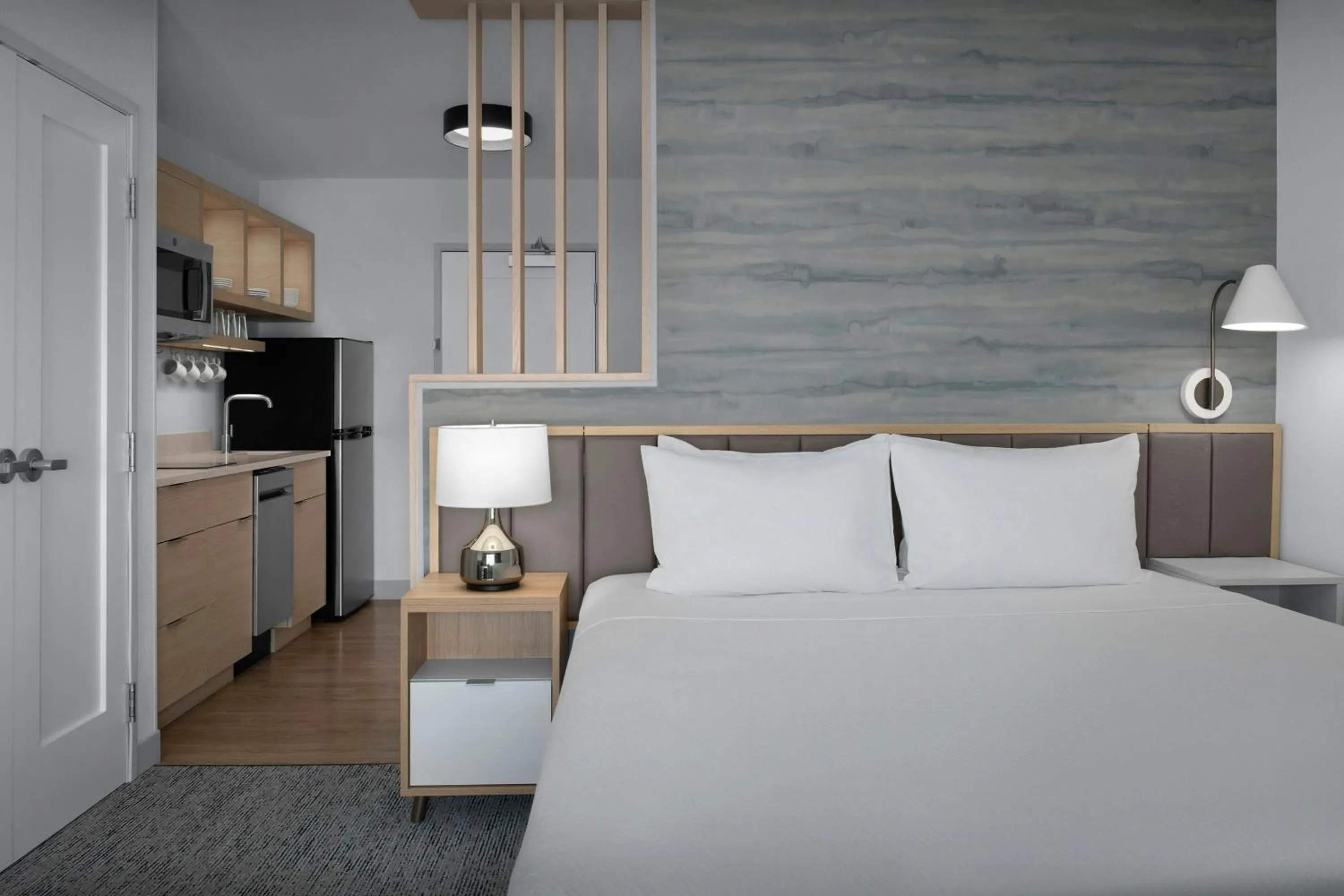 Bedroom, Bed in TownePlace Suites by Marriott Fort Myers Gulf Coast