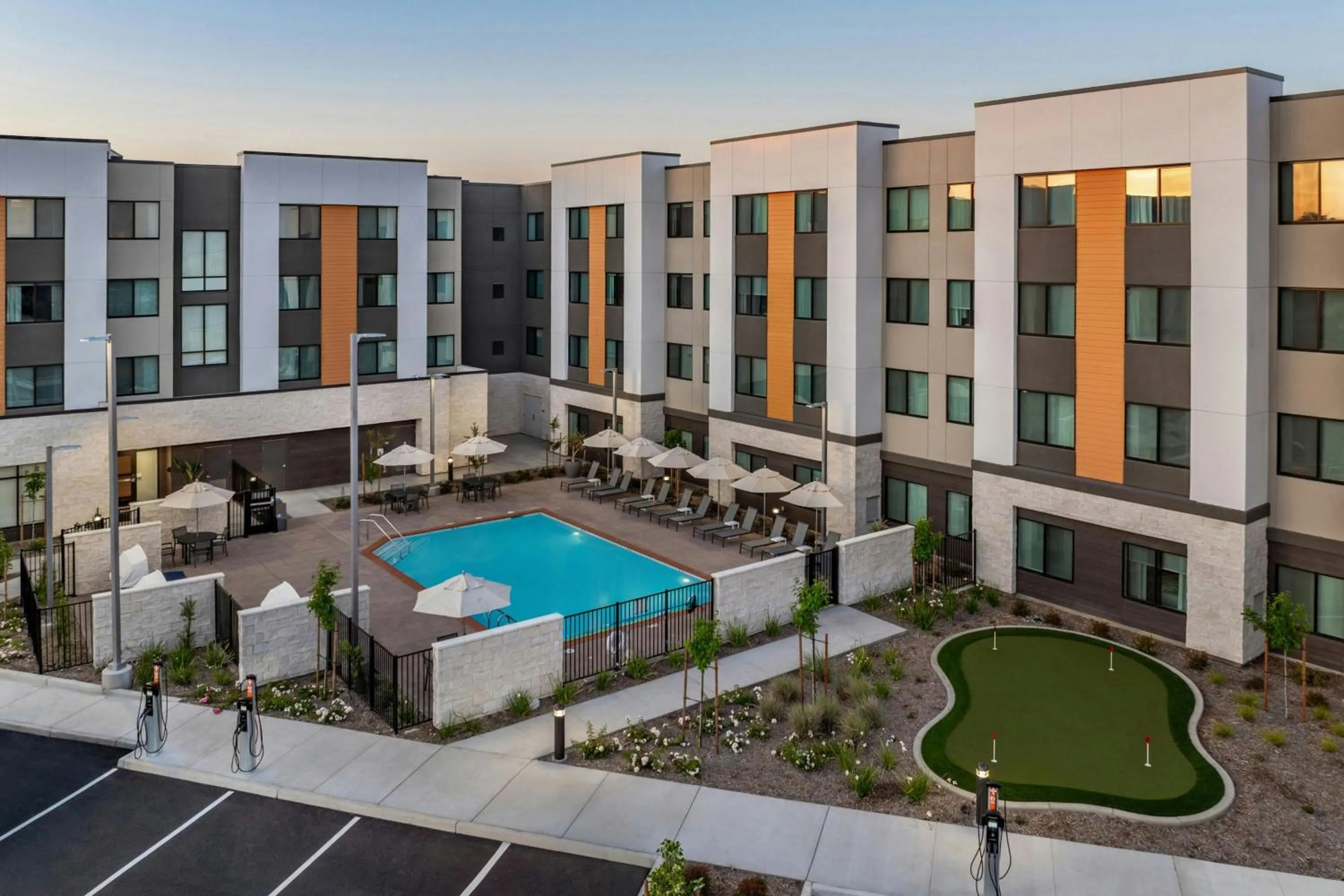 Swimming pool in Residence Inn by Marriott Sacramento Cal Expo
