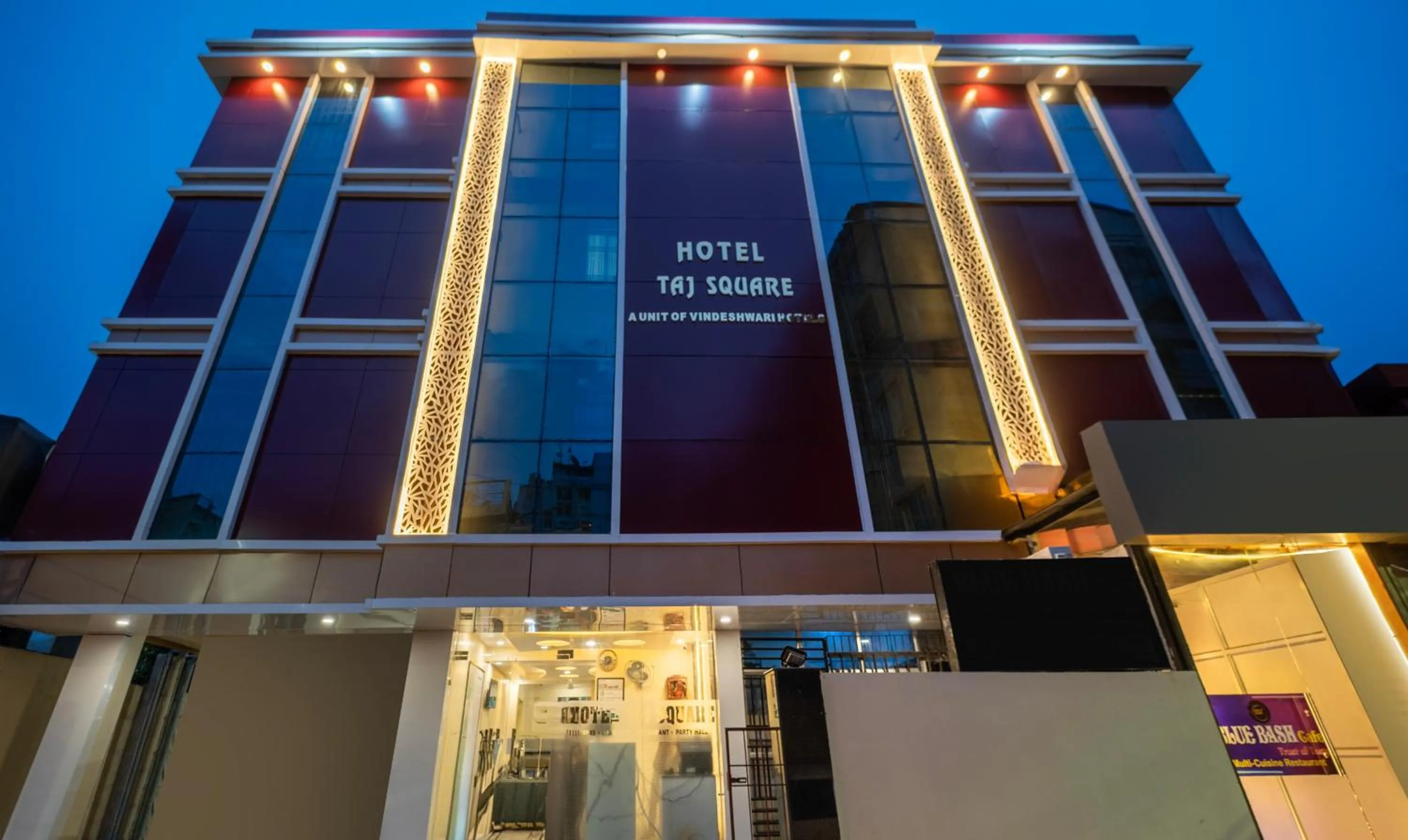 Property building in Treebo Taj Square, 10 Mins From Airport