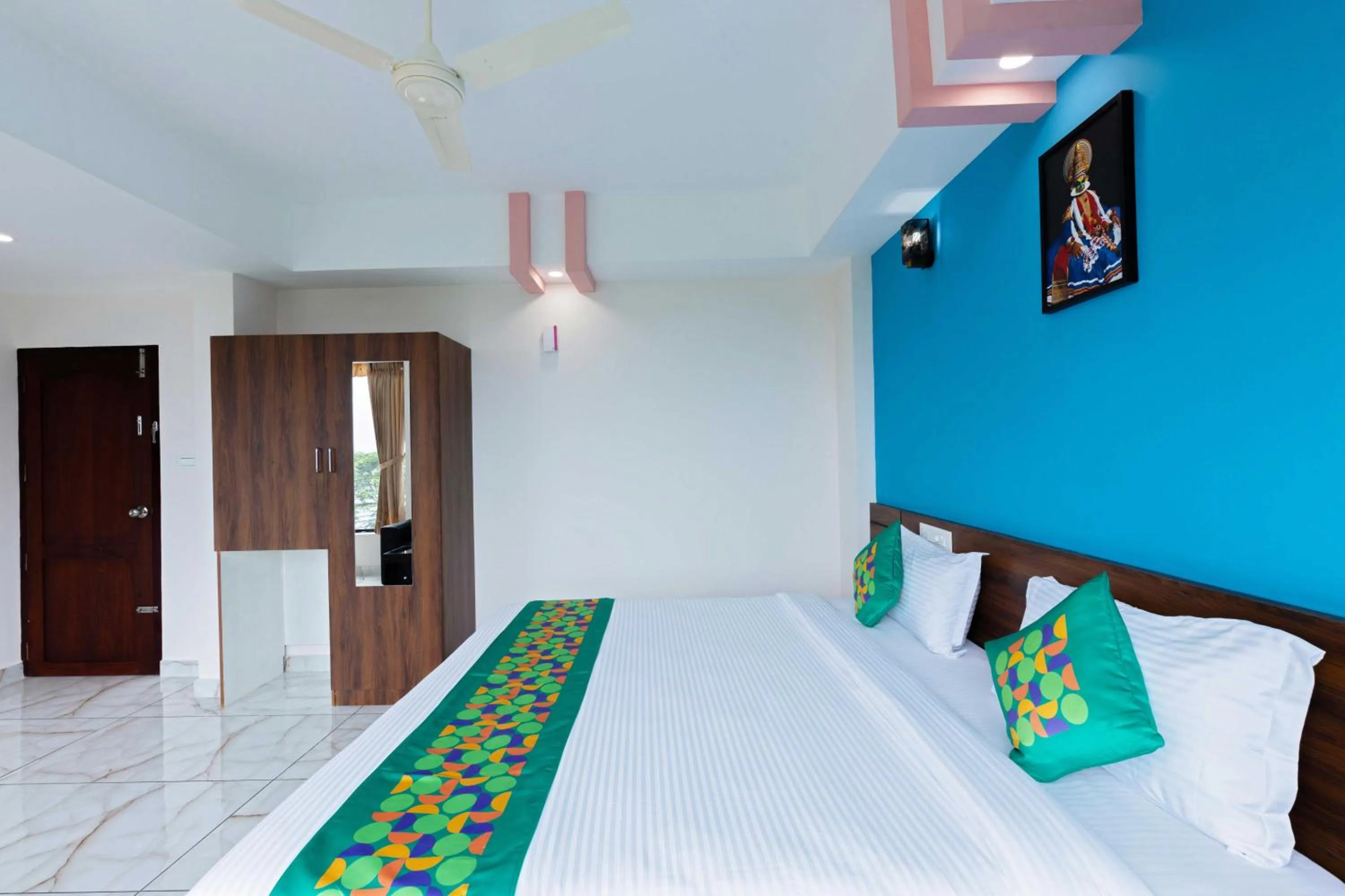 Bedroom, Bed in Treebo Airsuite Airport Hotel