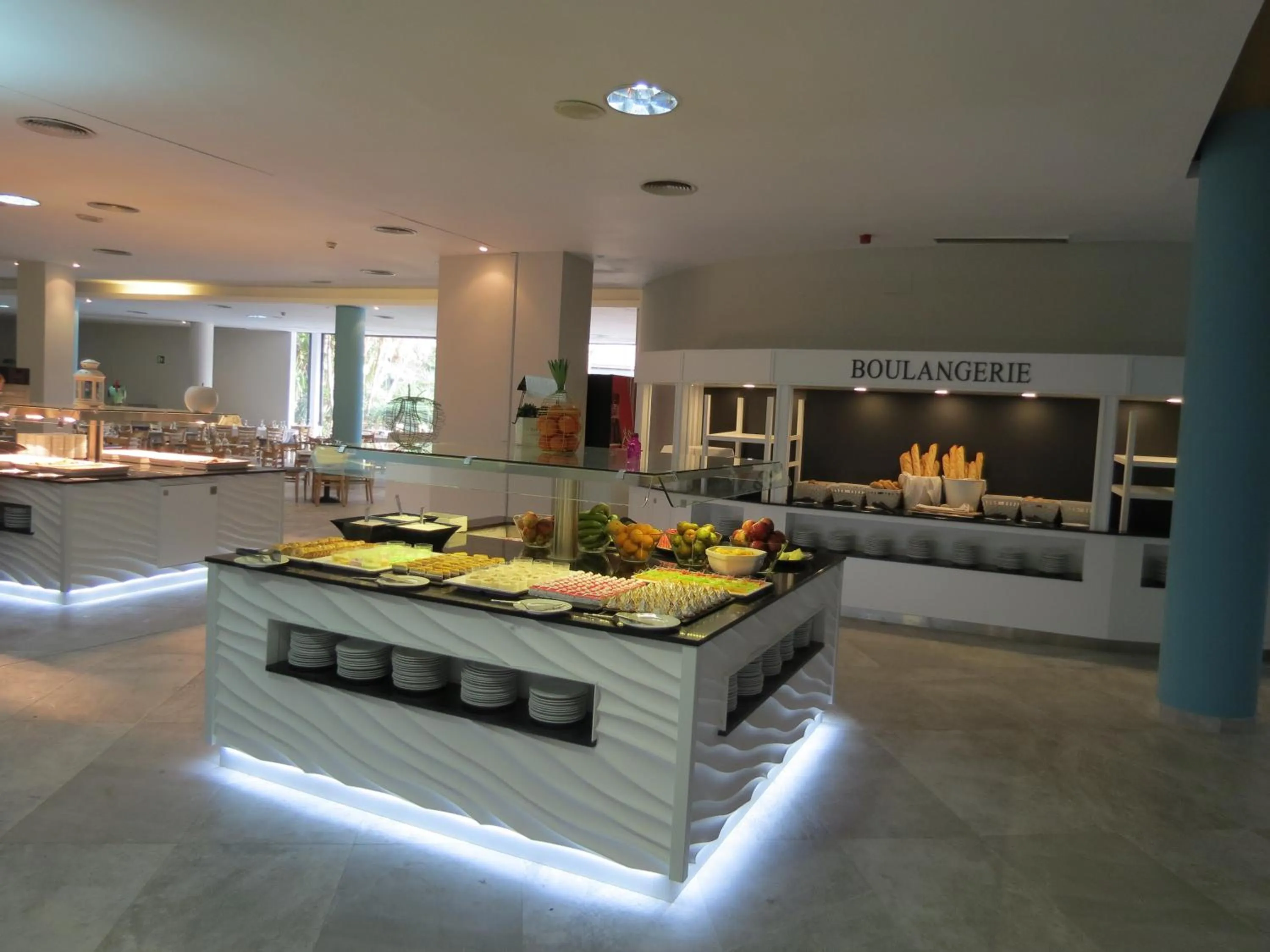 Living room in Advise Hotels Reina