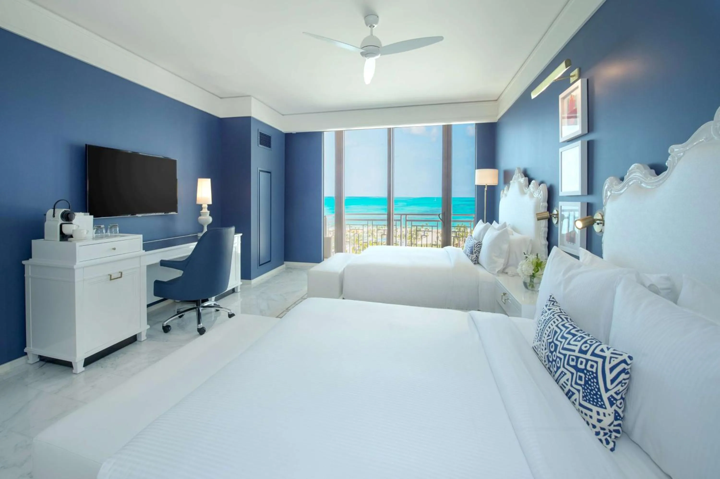 Bedroom, Bed in Grand Hyatt Baha Mar