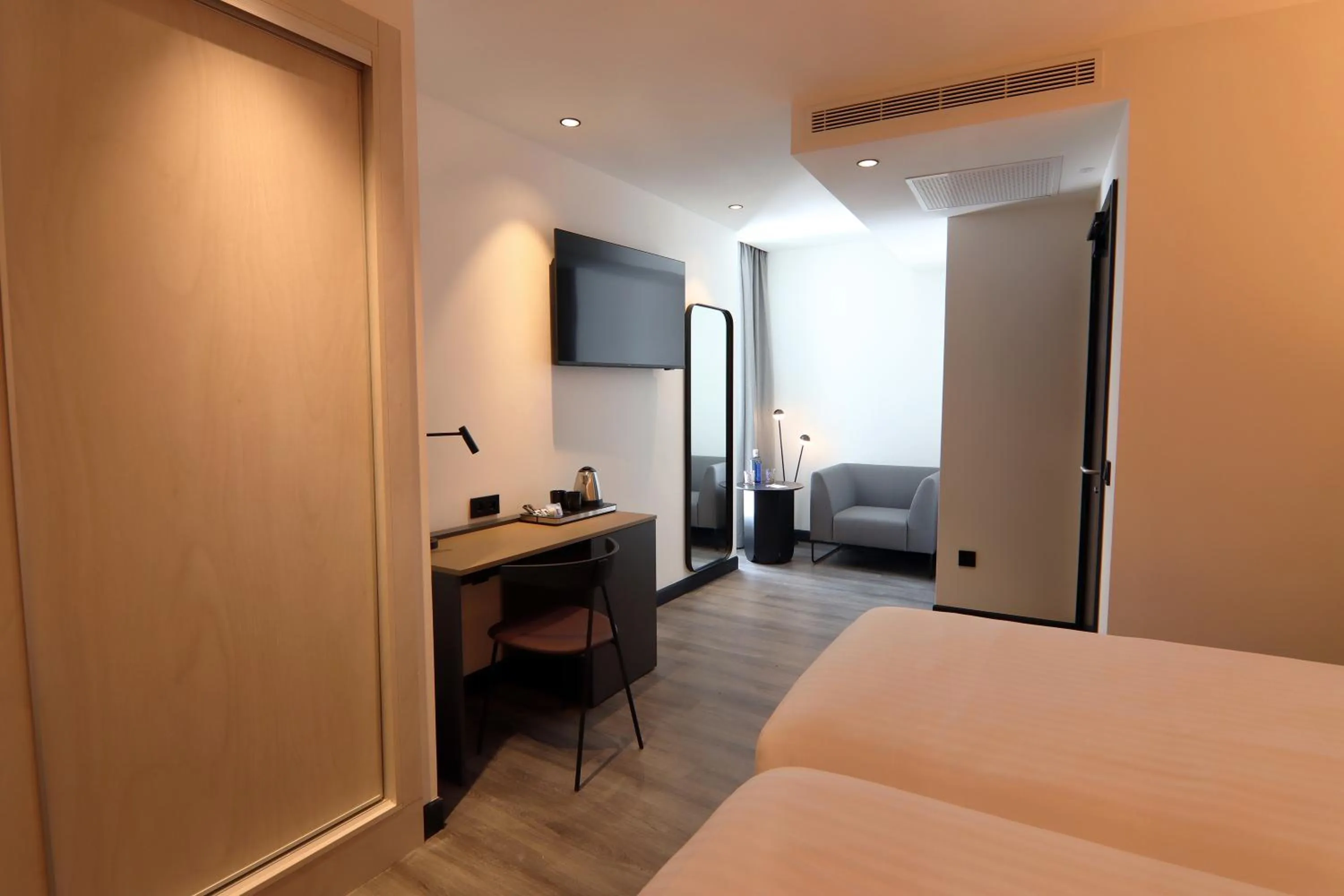 Property building, Bed in Silken Saaj Maar - Adults Only