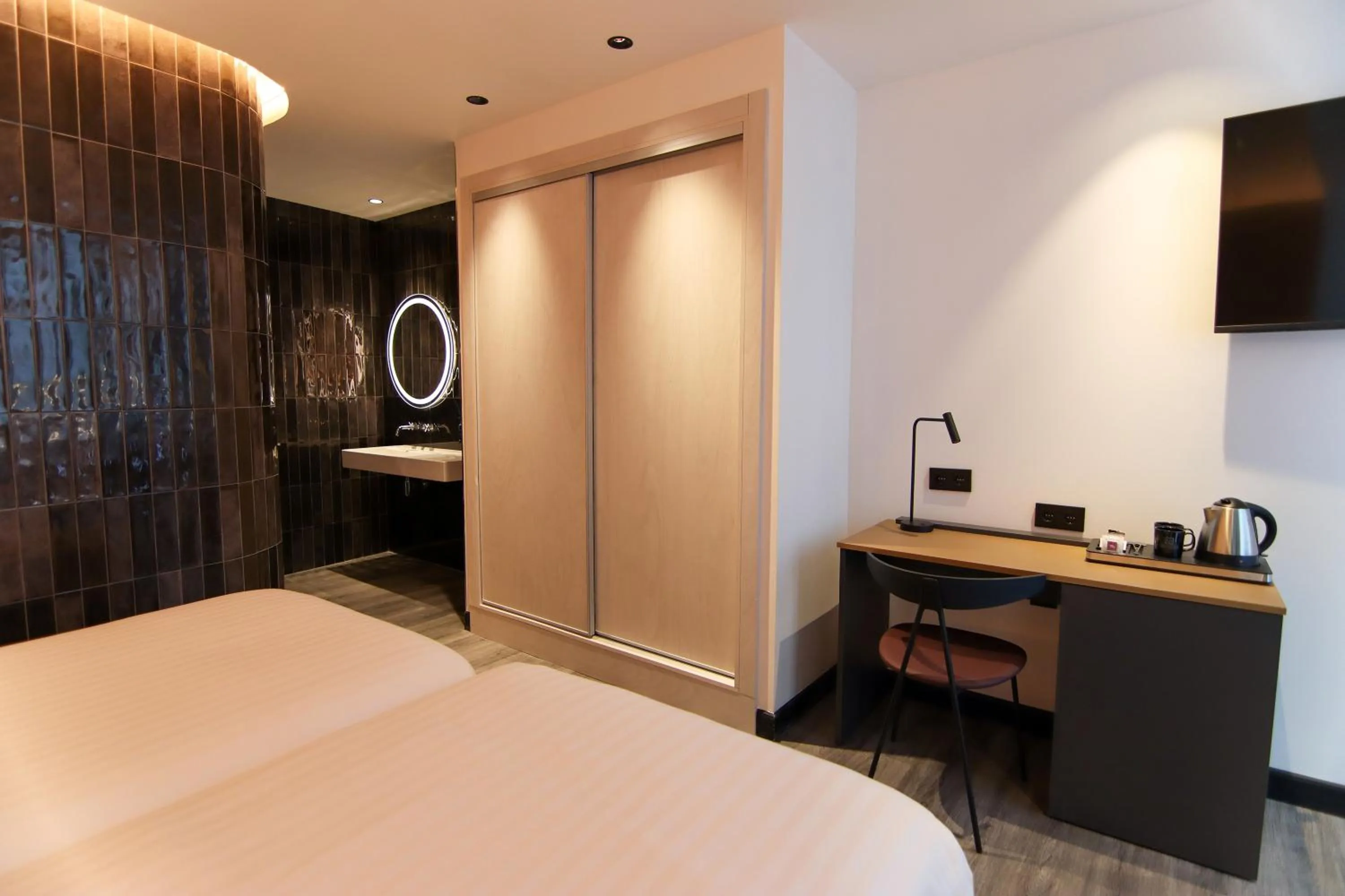 Property building, Bed in Silken Saaj Maar - Adults Only