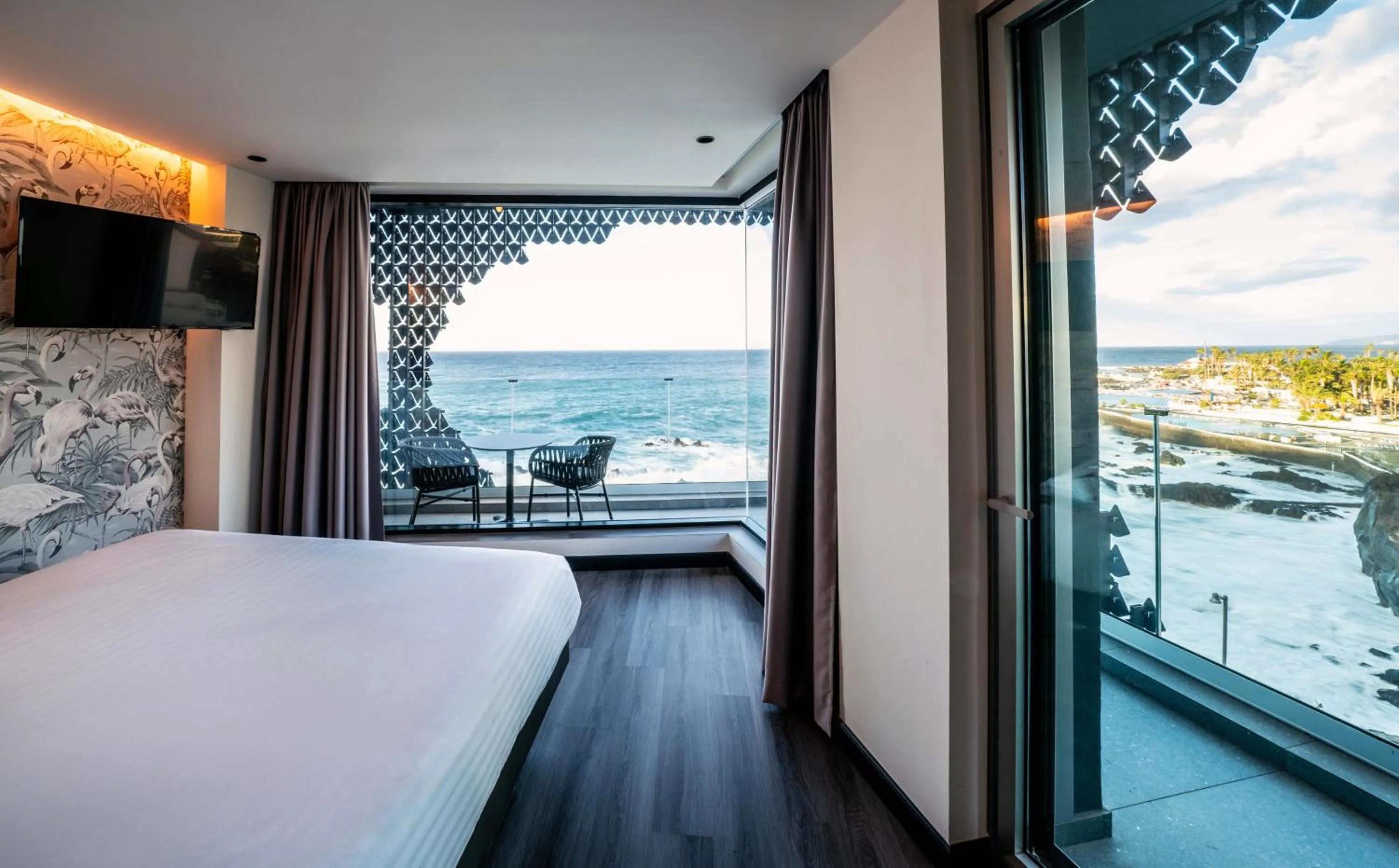 View (from property/room), Bed in Silken Saaj Maar - Adults Only