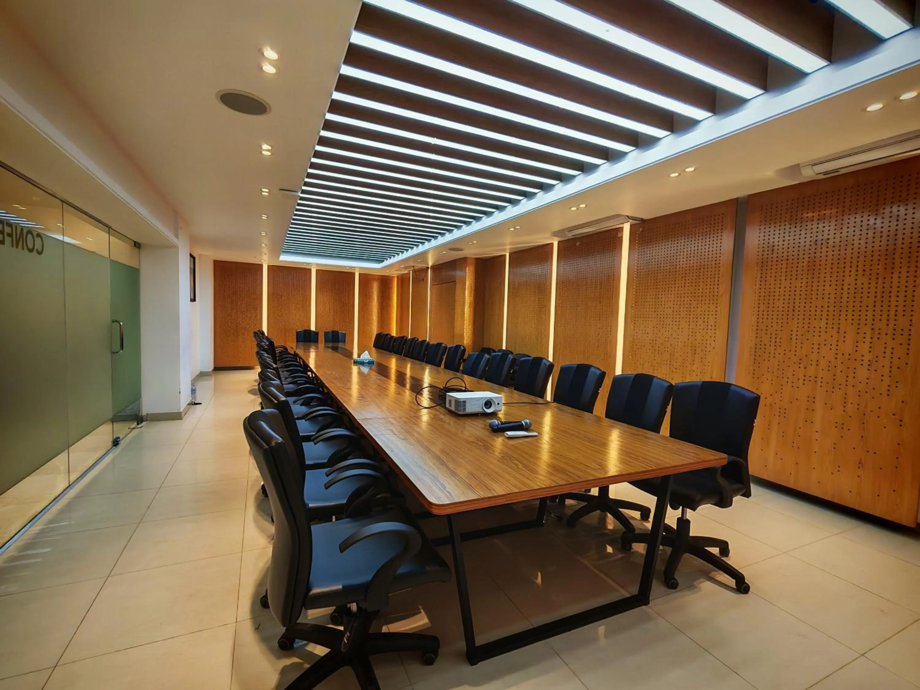 Meeting/conference room in Sylhet Paradise Inn