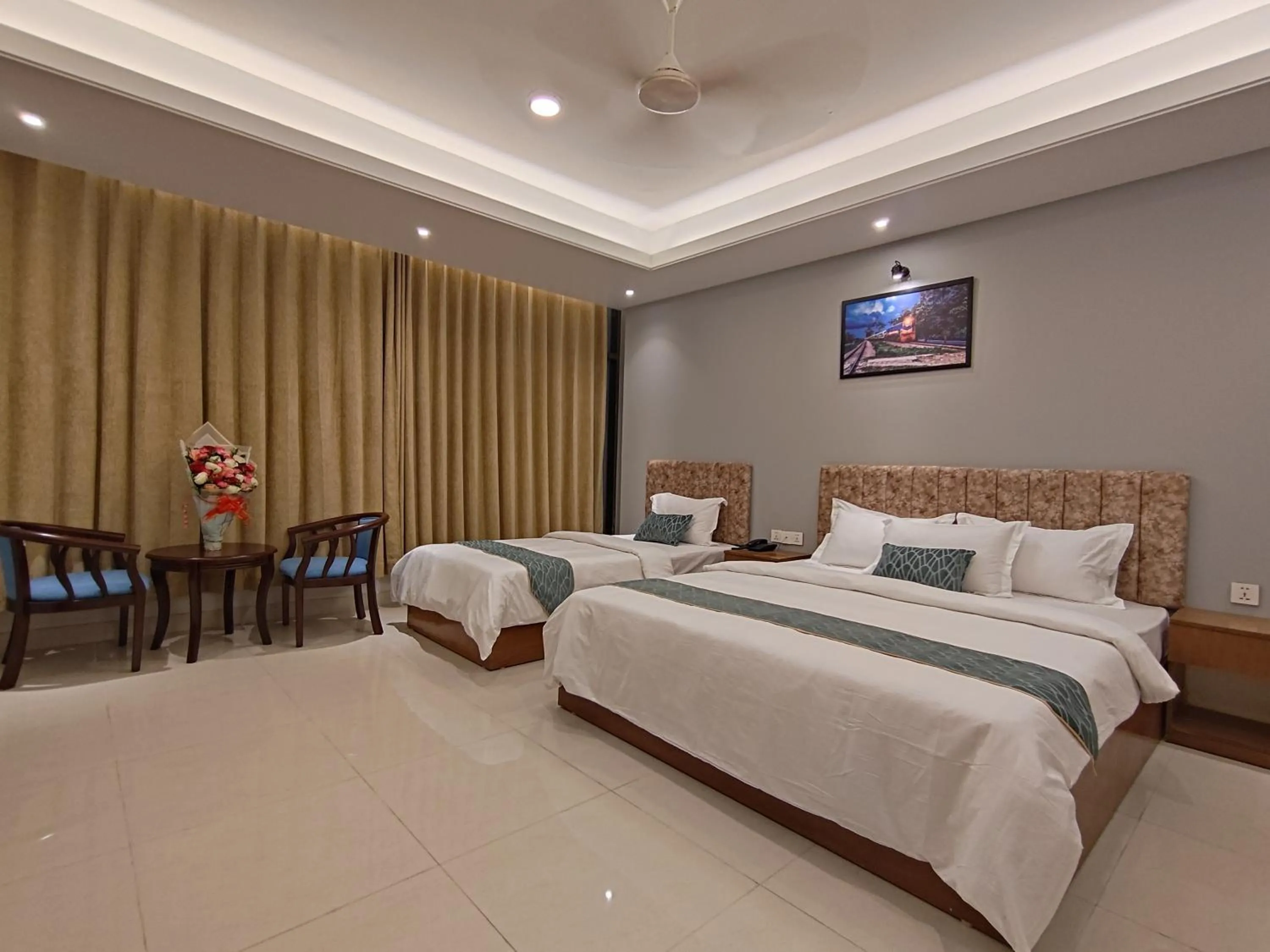 Bed in Sylhet Paradise Inn
