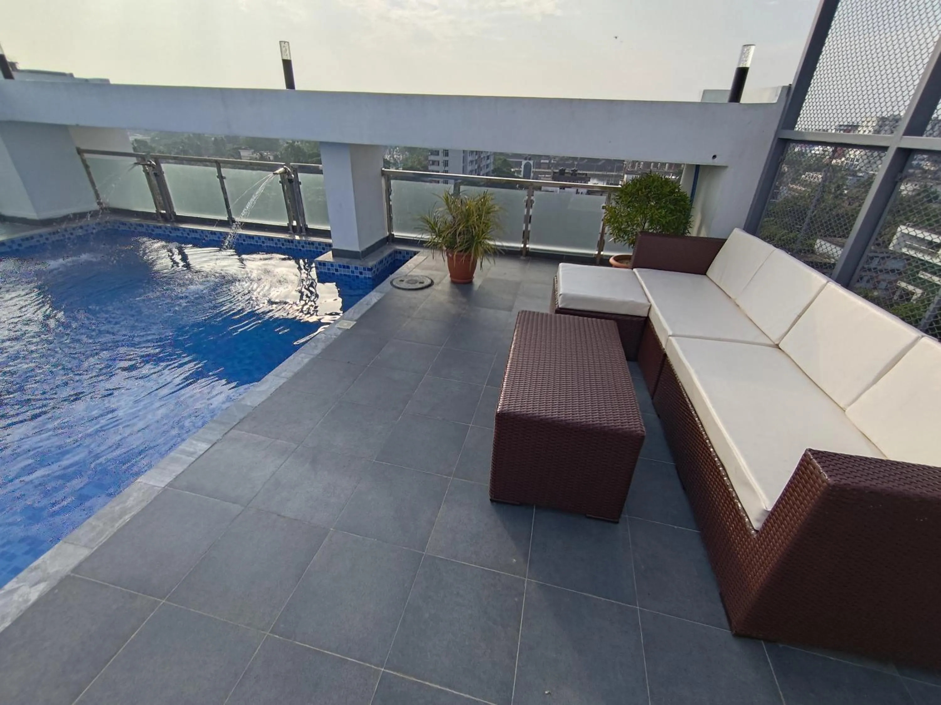 Swimming pool in Sylhet Paradise Inn