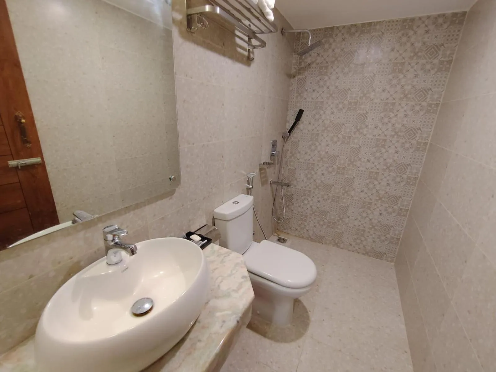 Toilet in Sylhet Paradise Inn