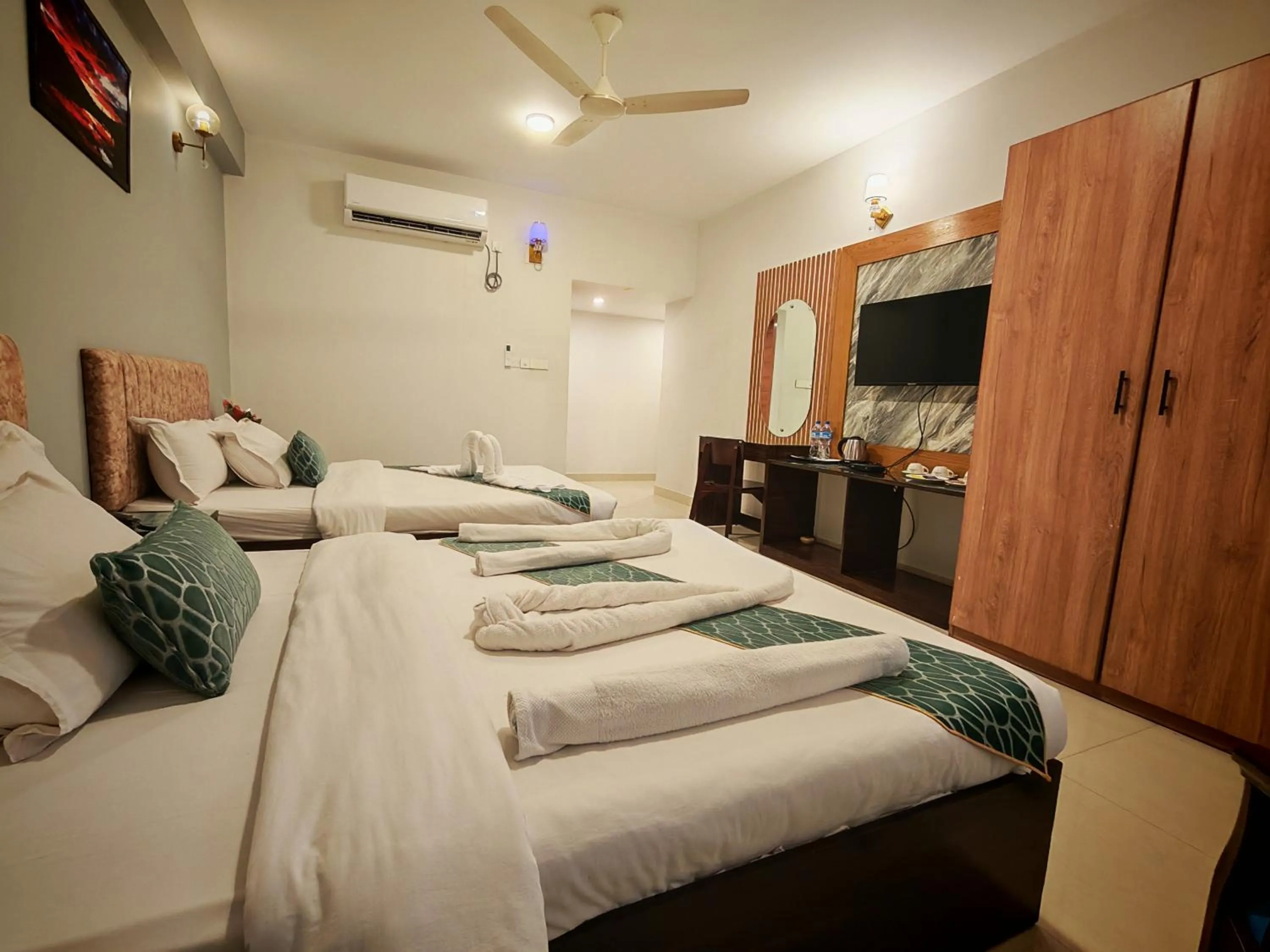 Bedroom, Bed in Sylhet Paradise Inn
