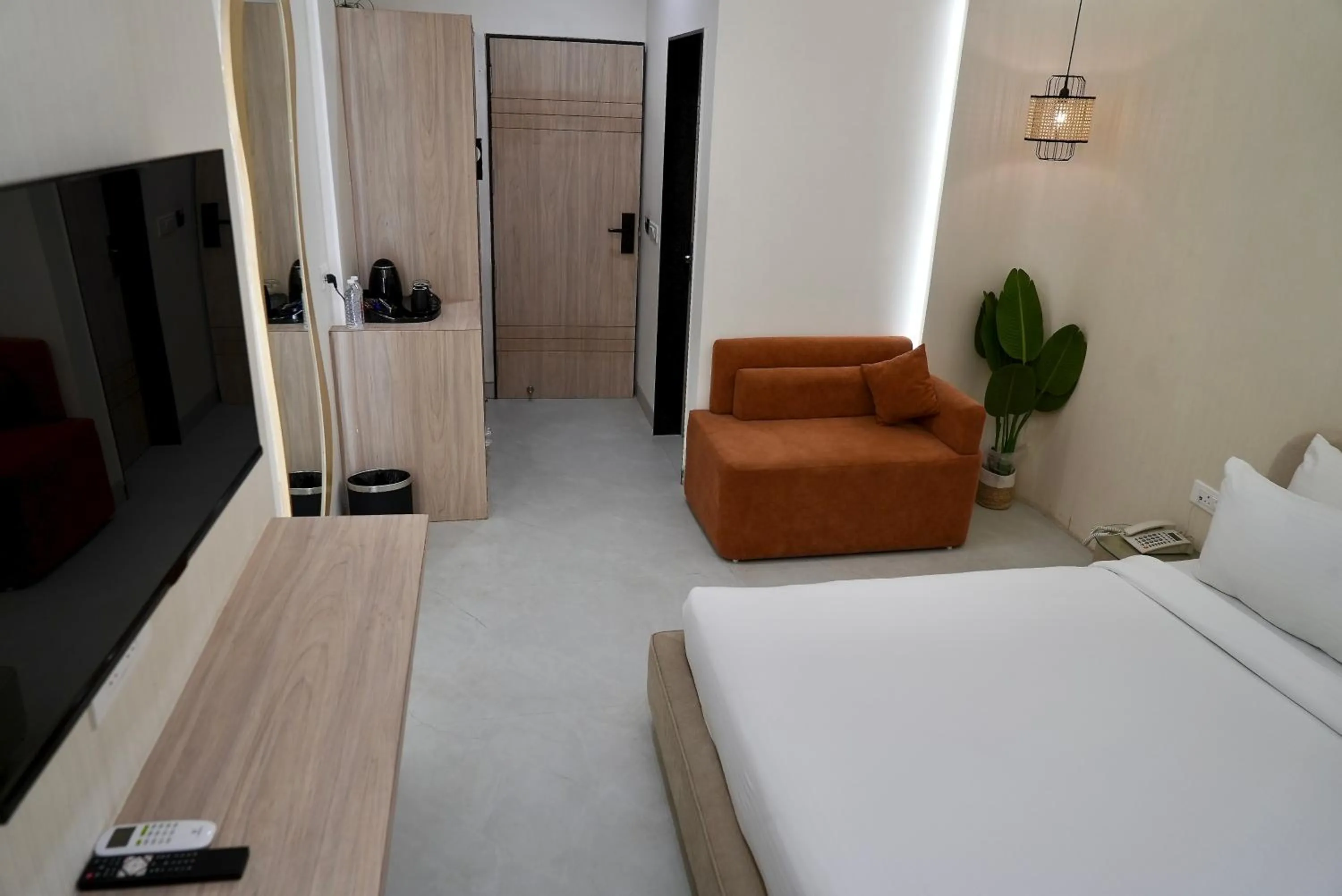 Bedroom, Bed in Hotel Elinor By Dazzling Hotels & Resorts