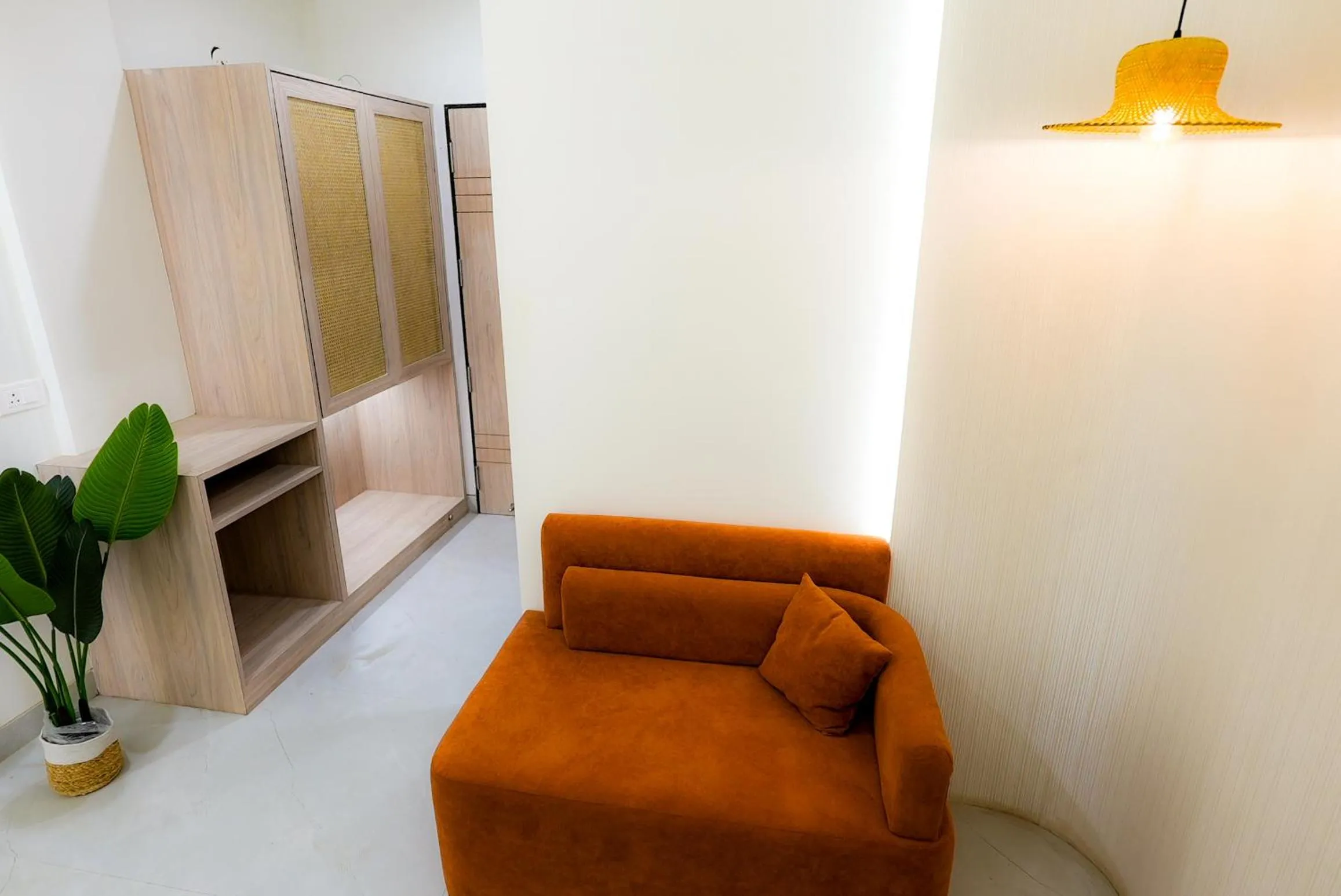 Seating area in Hotel Elinor By Dazzling Hotels & Resorts