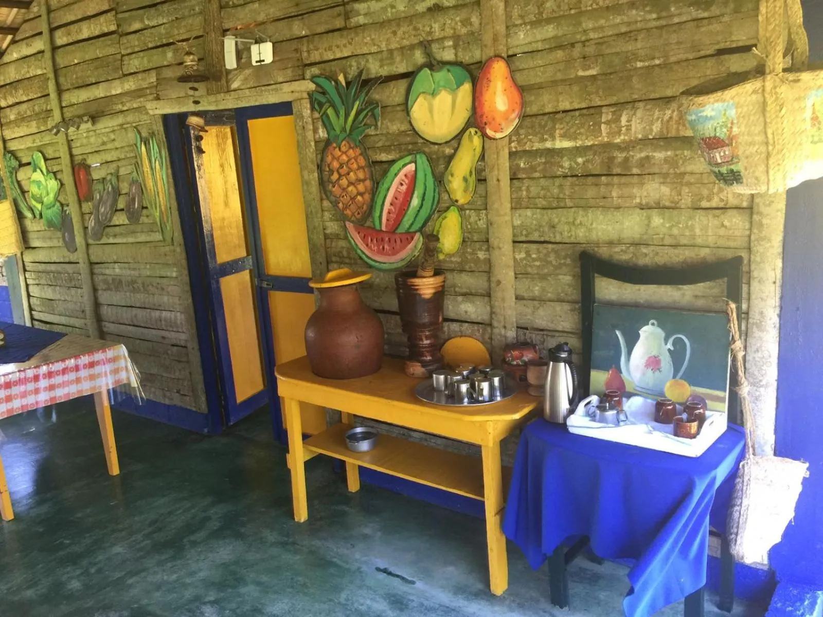 Restaurant/places to eat in Los Bohios Campo Añil