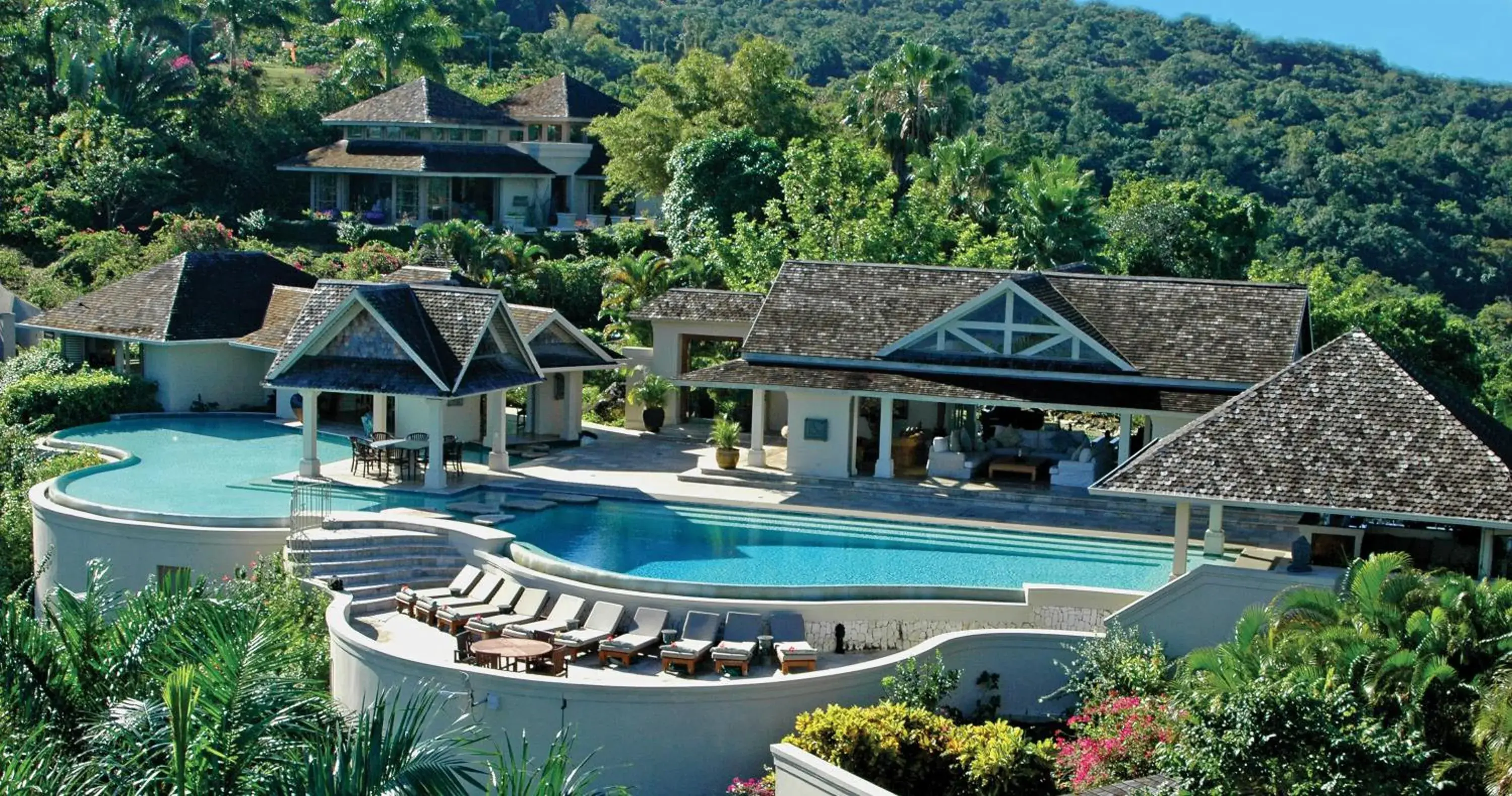 Property building in Silent Waters Villa Property building in Silent Waters Villa