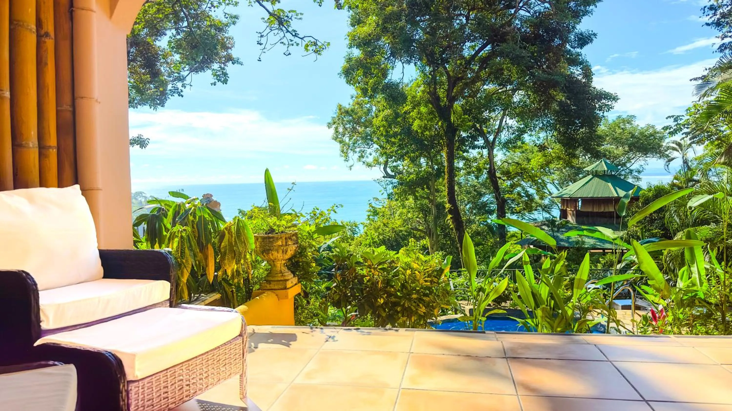 Balcony/Terrace in Mango Moon Villa