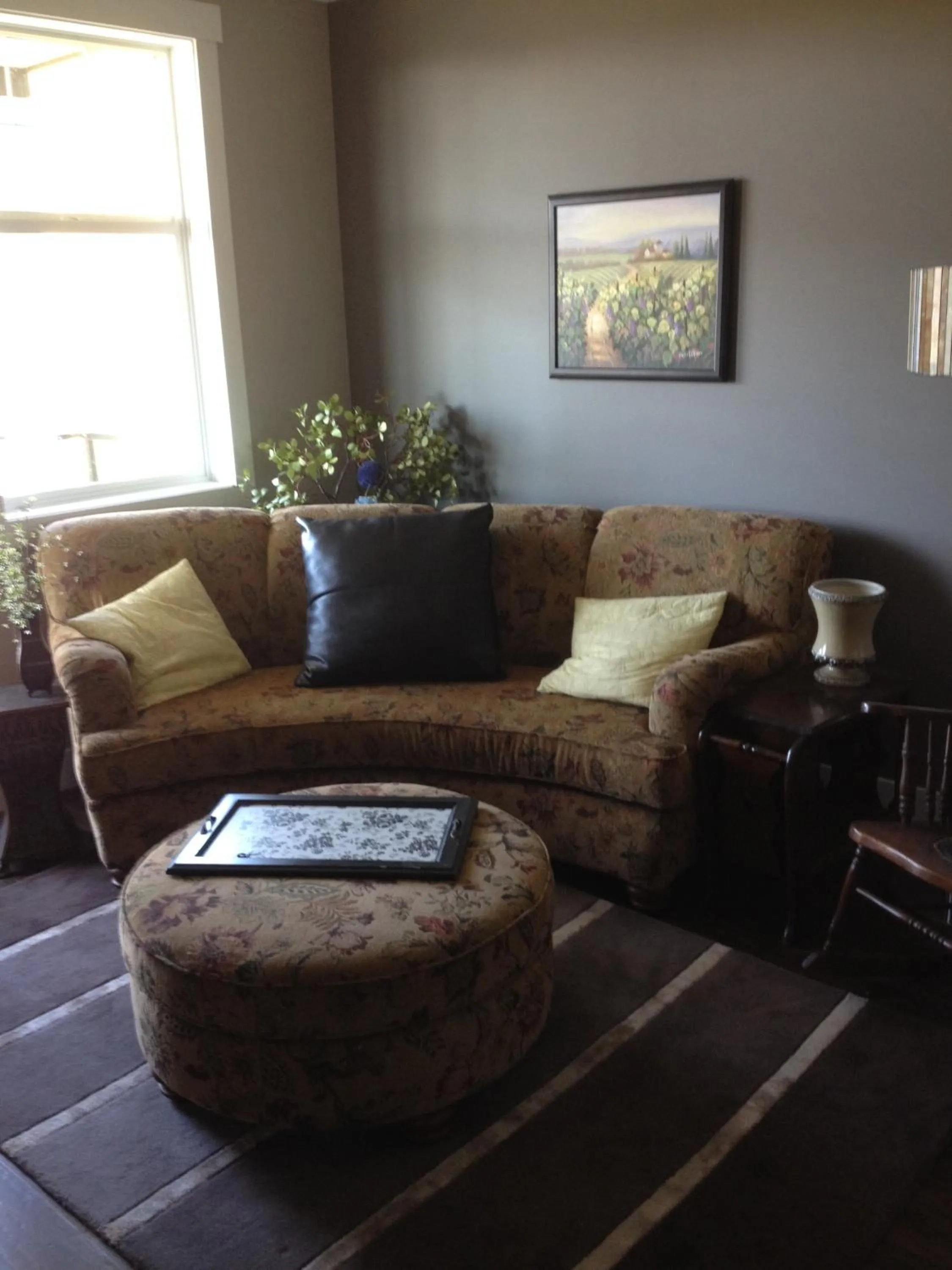 Living room in Brookside Inn Boutique Hotel